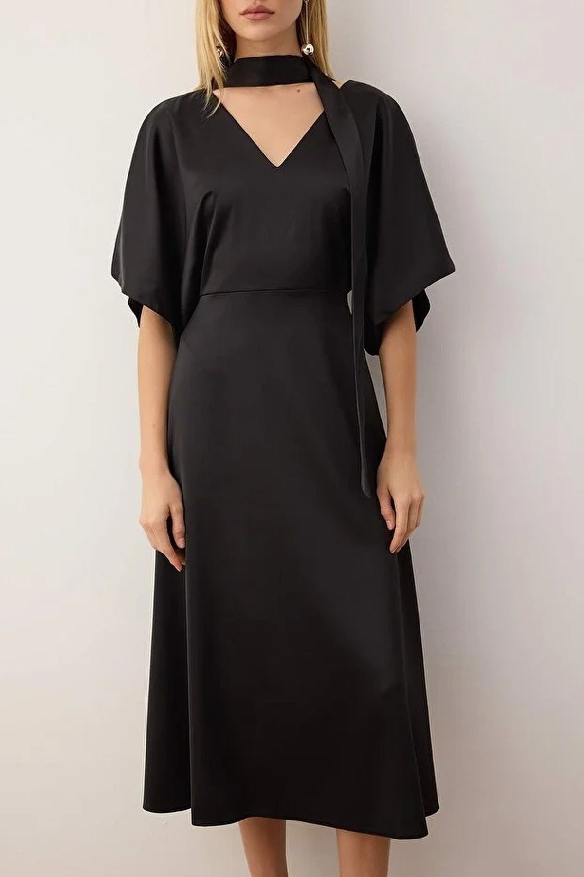 V-Neck Midi Woven Dress with Scarf