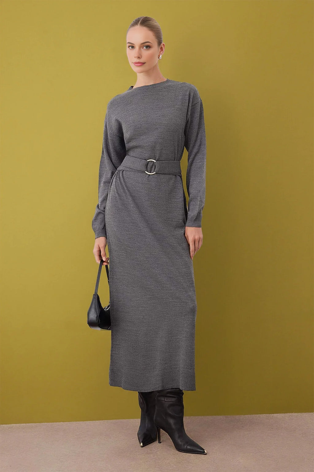Knitted Dress with Metal Belt Accessory