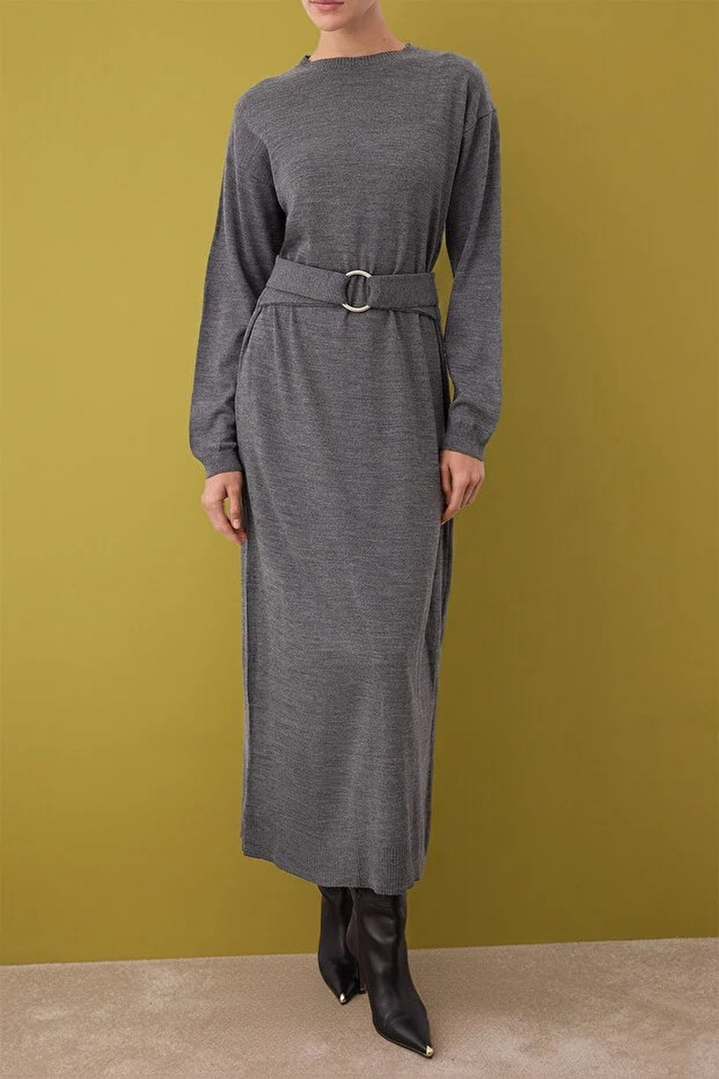 Knitted Dress with Metal Belt Accessory