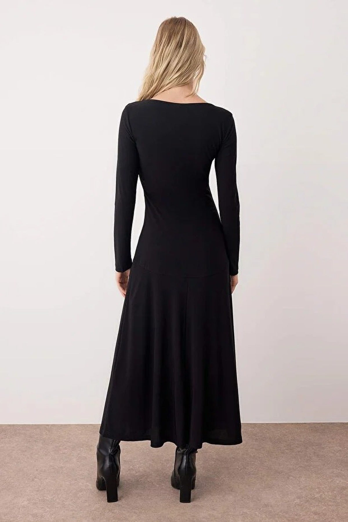 Boat Neck Maxi Knit Dress with Frill and Ruffle Details