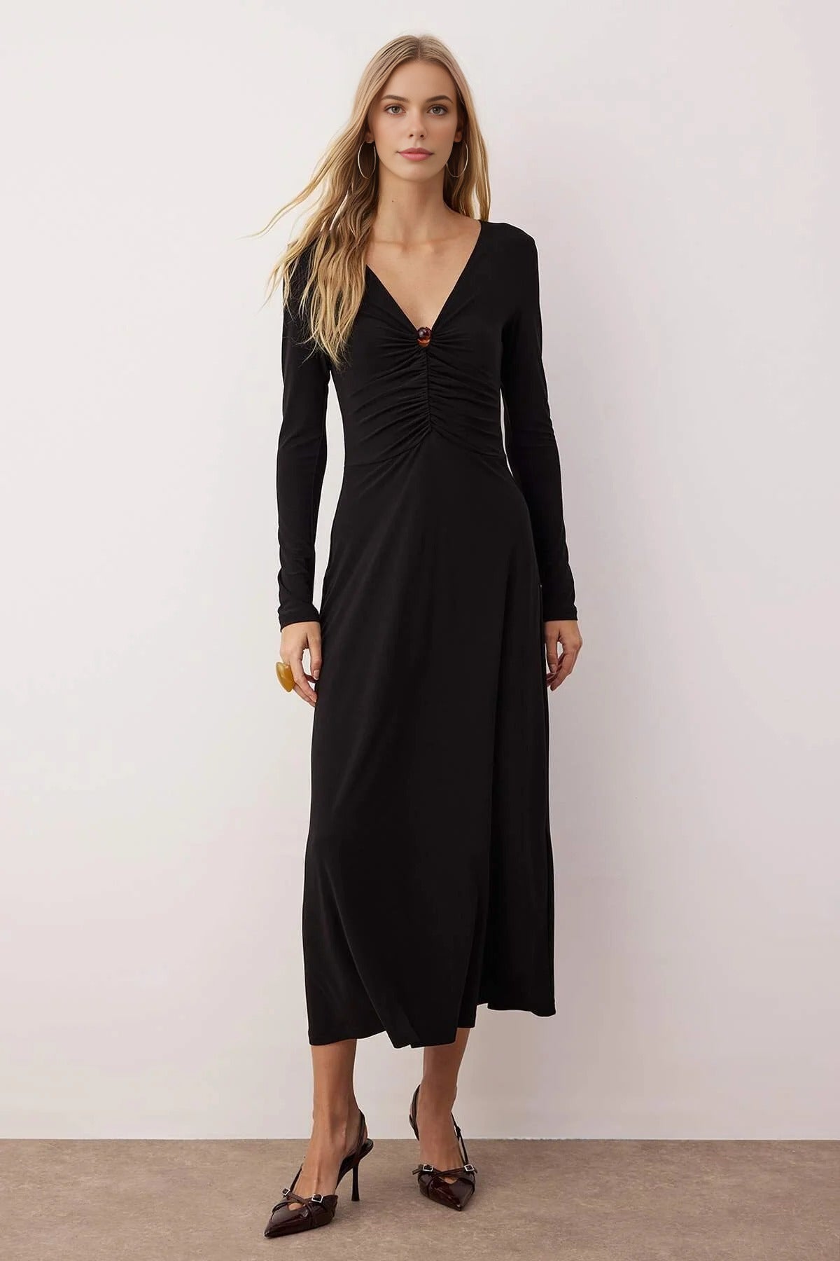 A-line Maxi Knit Dress with Accessories