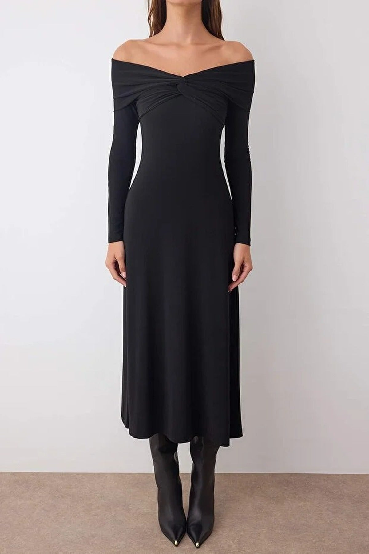 Carmen Collar A-Line Stretch Knit Midi Dress
