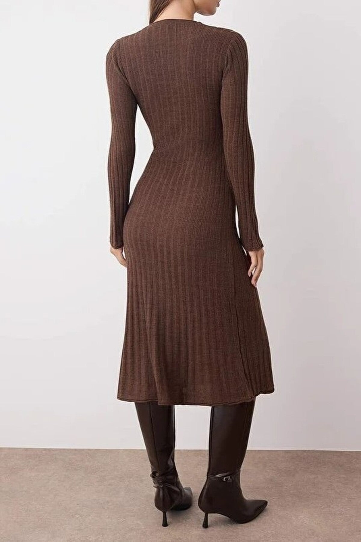 Maxi V-Neck A-line Knitted Long Dress