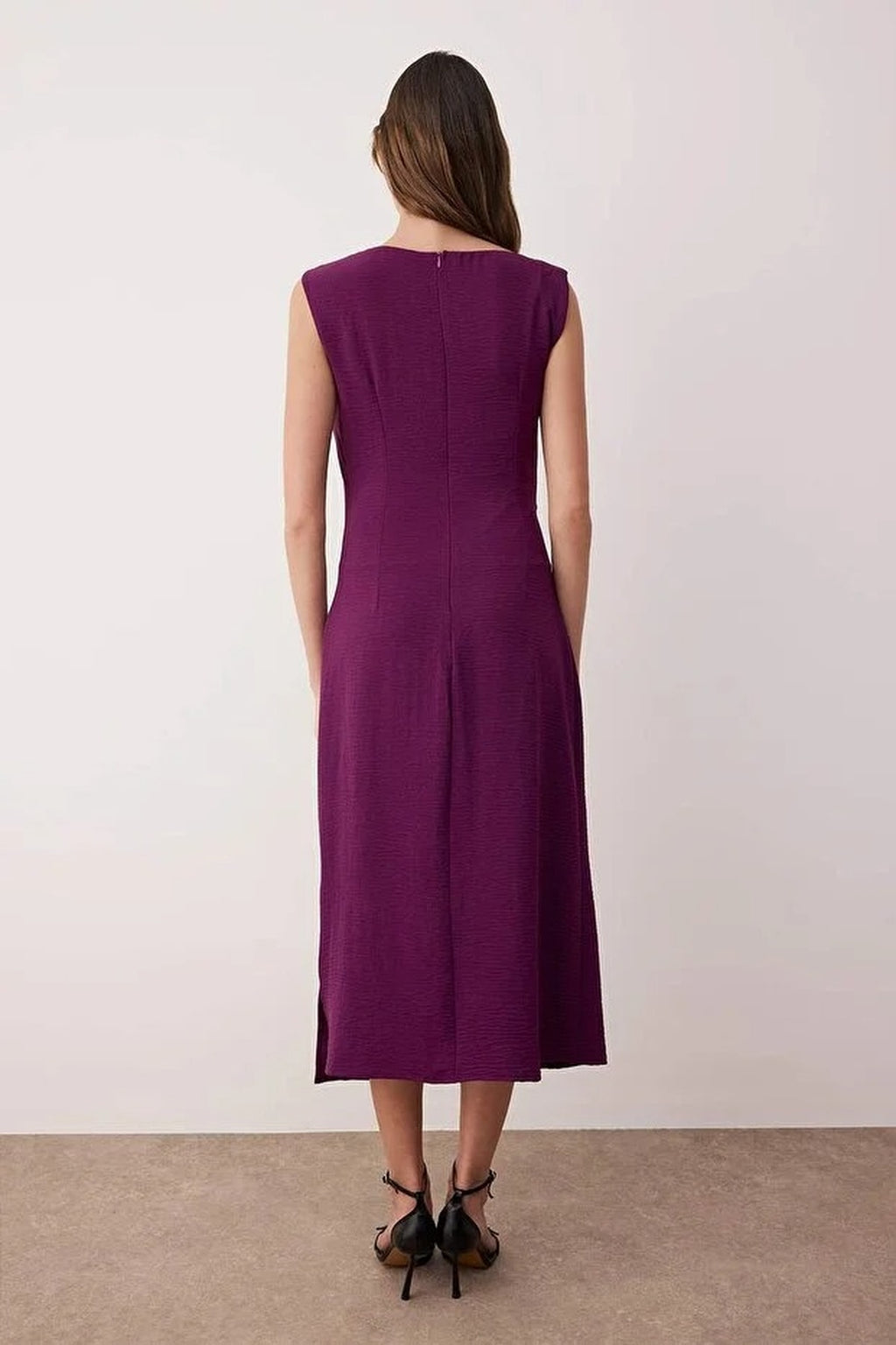 Accessory Detailed Midi Woven Dress