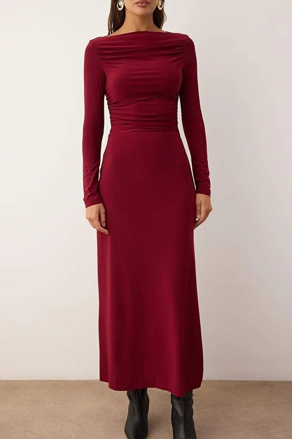 Gathered Detail Stretchy Midi Knit Dress