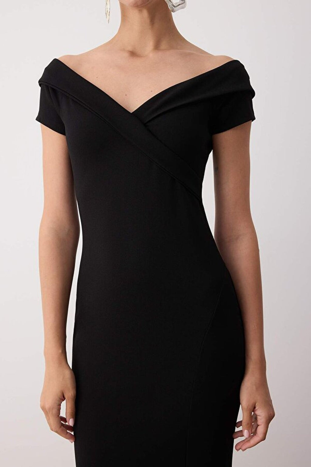Carmen Neckline Fishtail Maxi Elegant Evening Dress