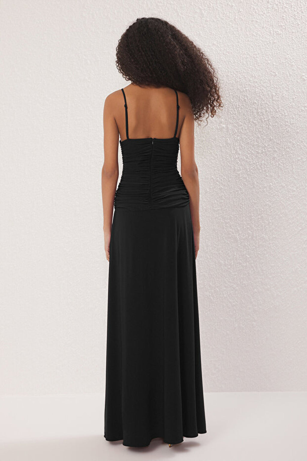 Elegant Maxi Knit Evening Dress with Rose Detail