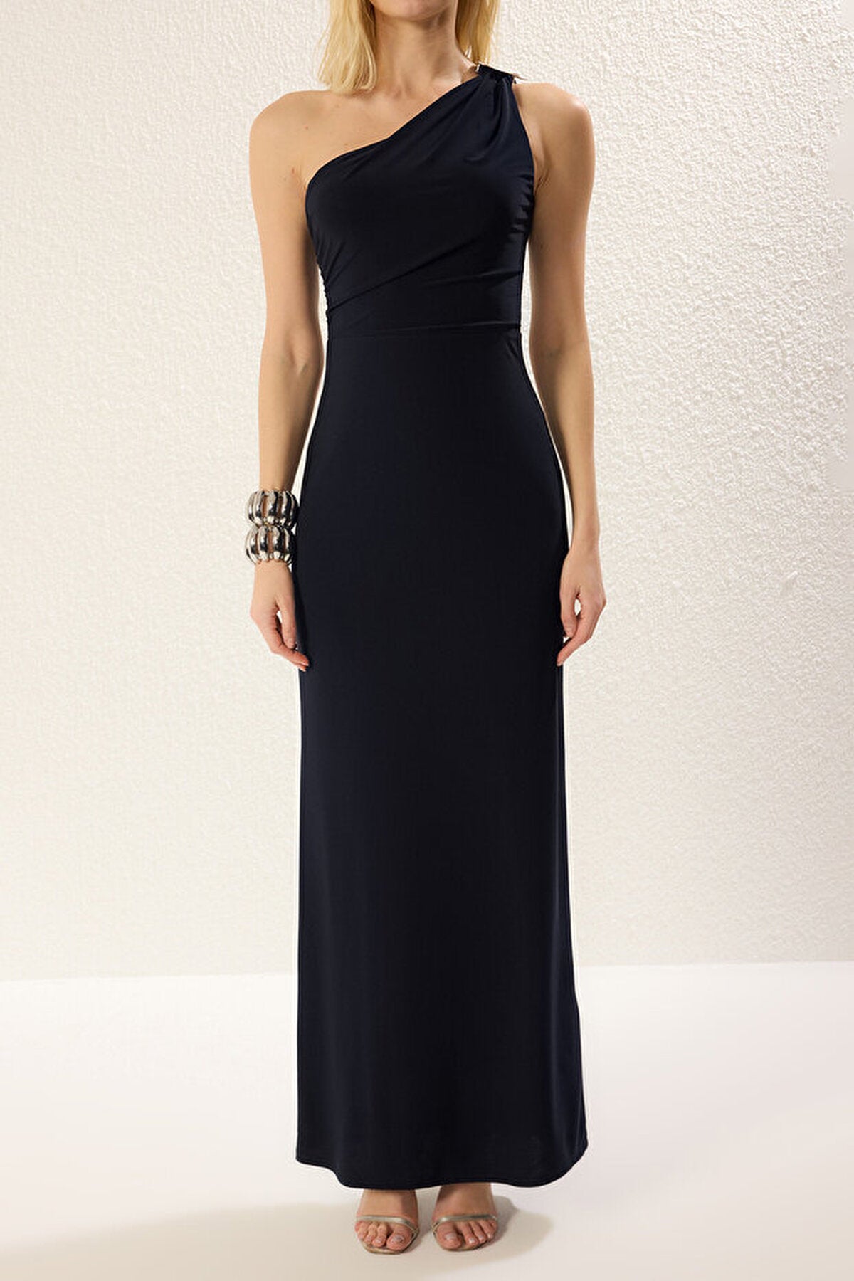 One-Shoulder Knitted Maxi Elegant Evening Dress with Accessory Details