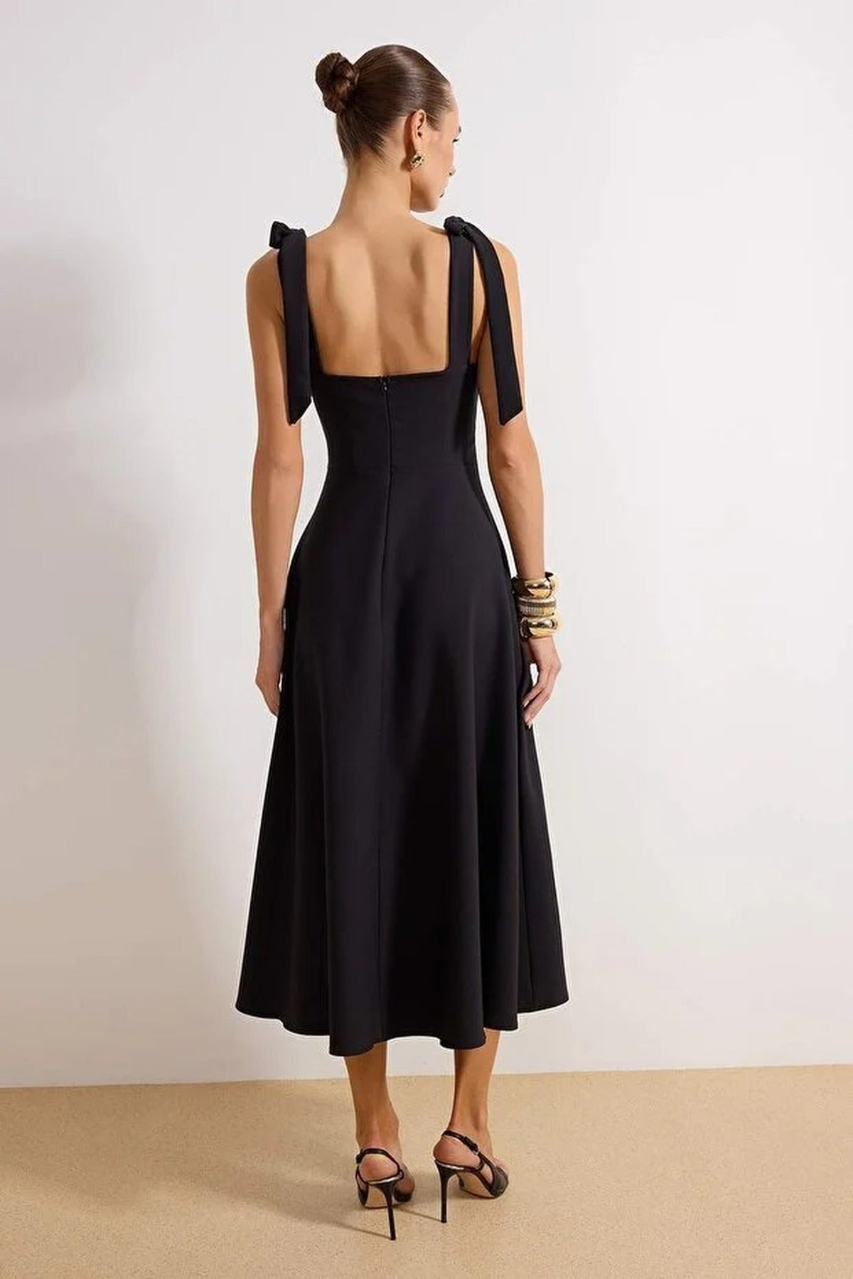 Tie Strap Midi Dress with Sweetheart Neckline