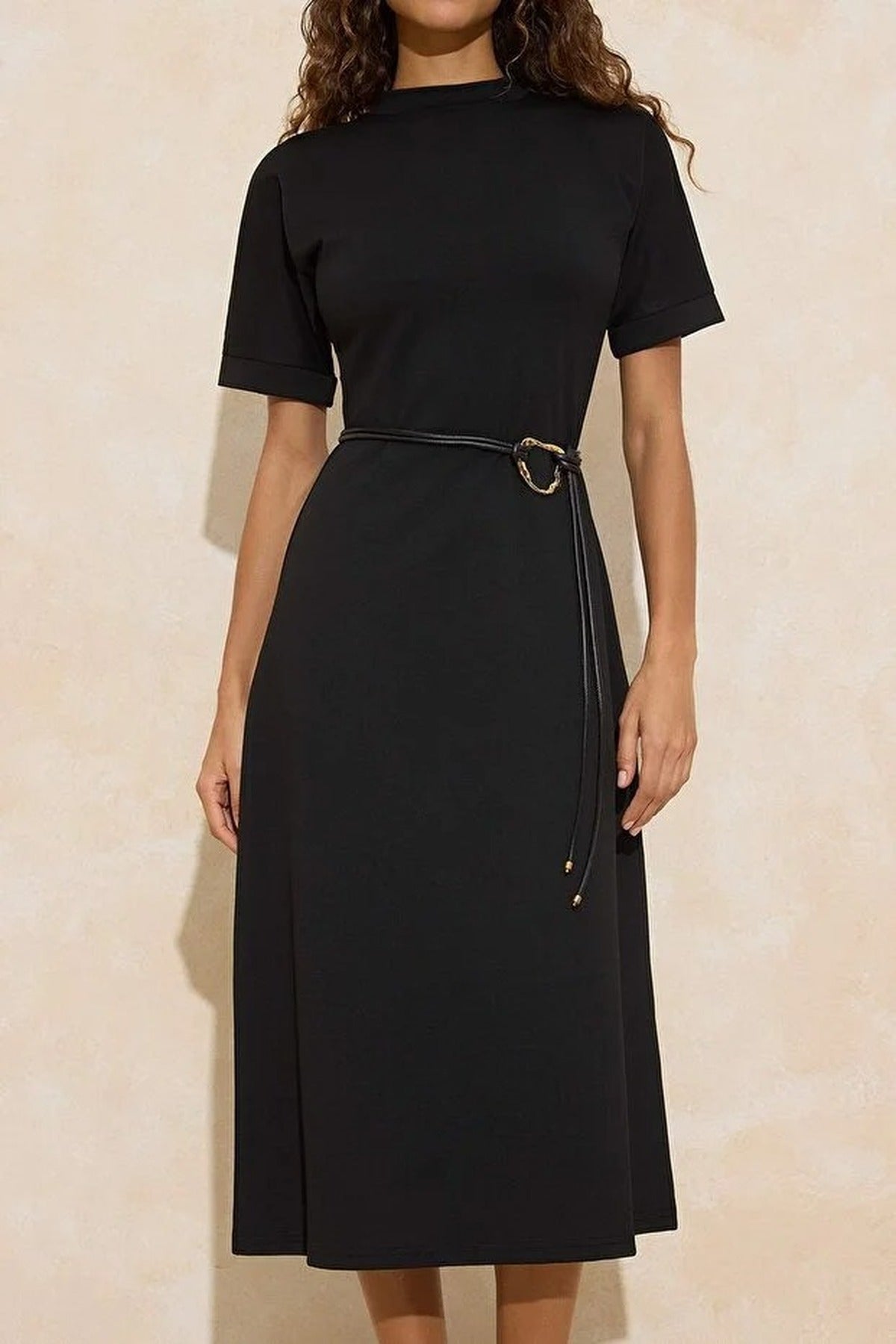 A-Line Boat Neck Short Sleeved Belted Midi Knit Dress