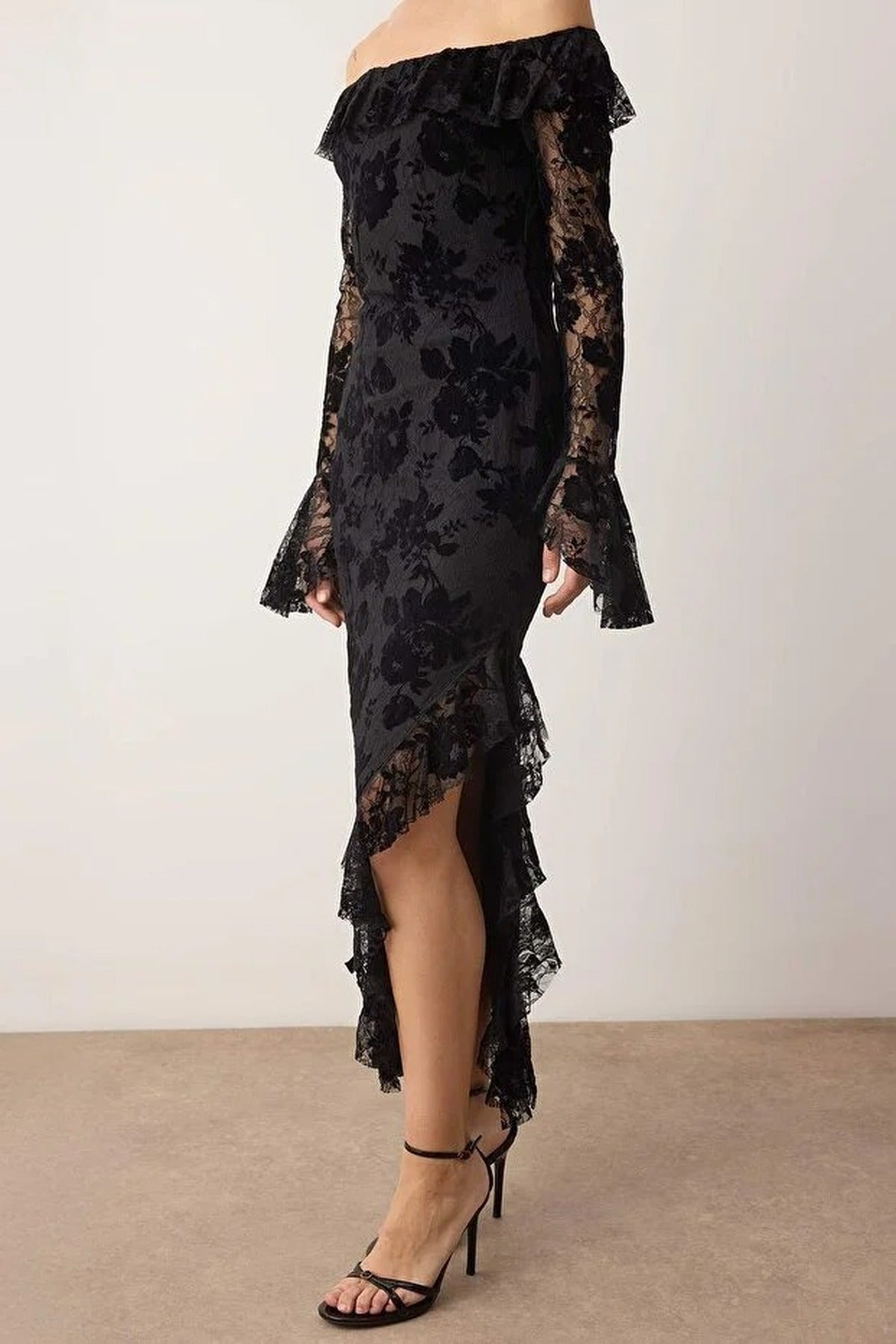 Ruffled Flocked Tulle Printed Maxi Dress with Lining