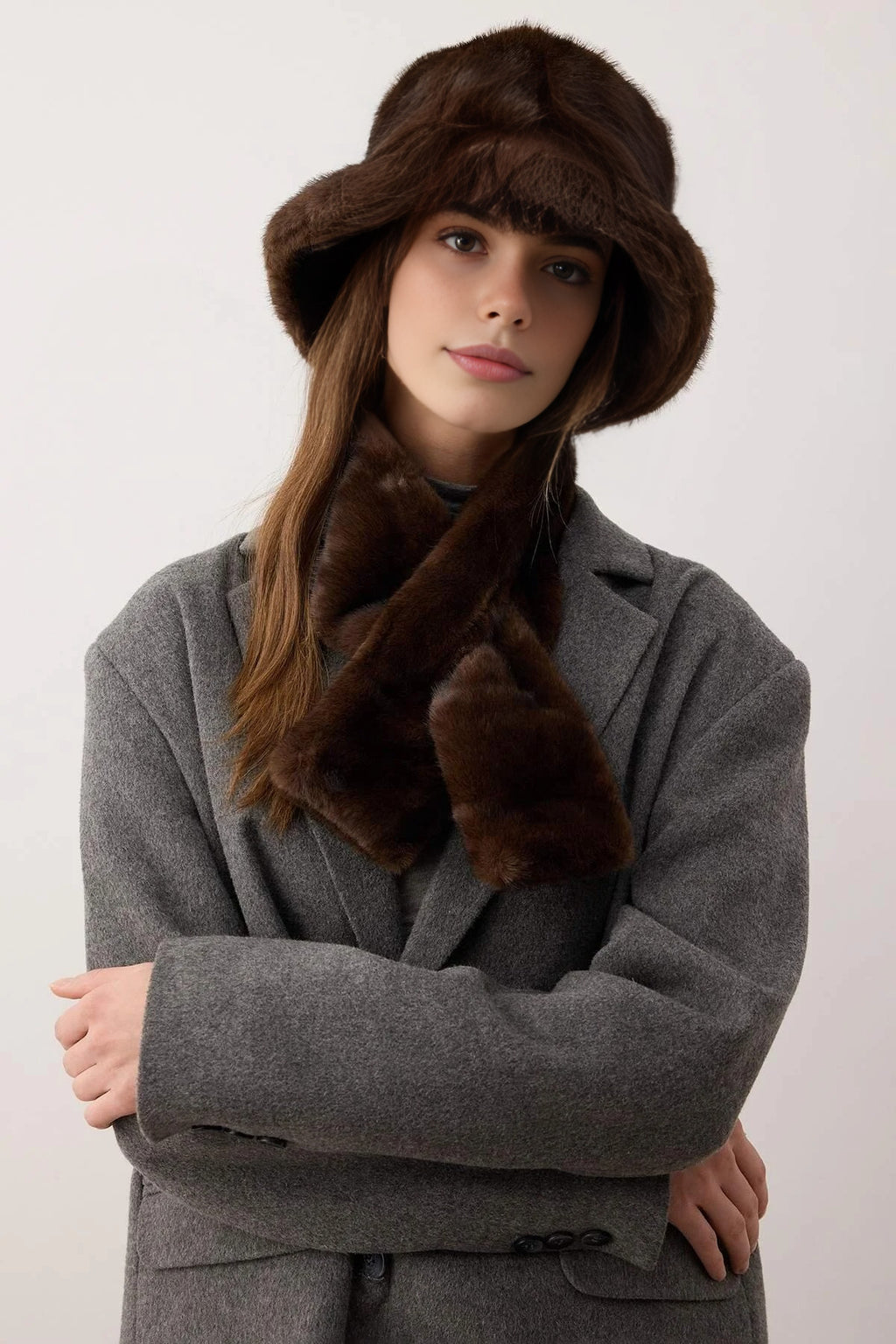 2-Piece Fur Scarf-Hat Knit Set