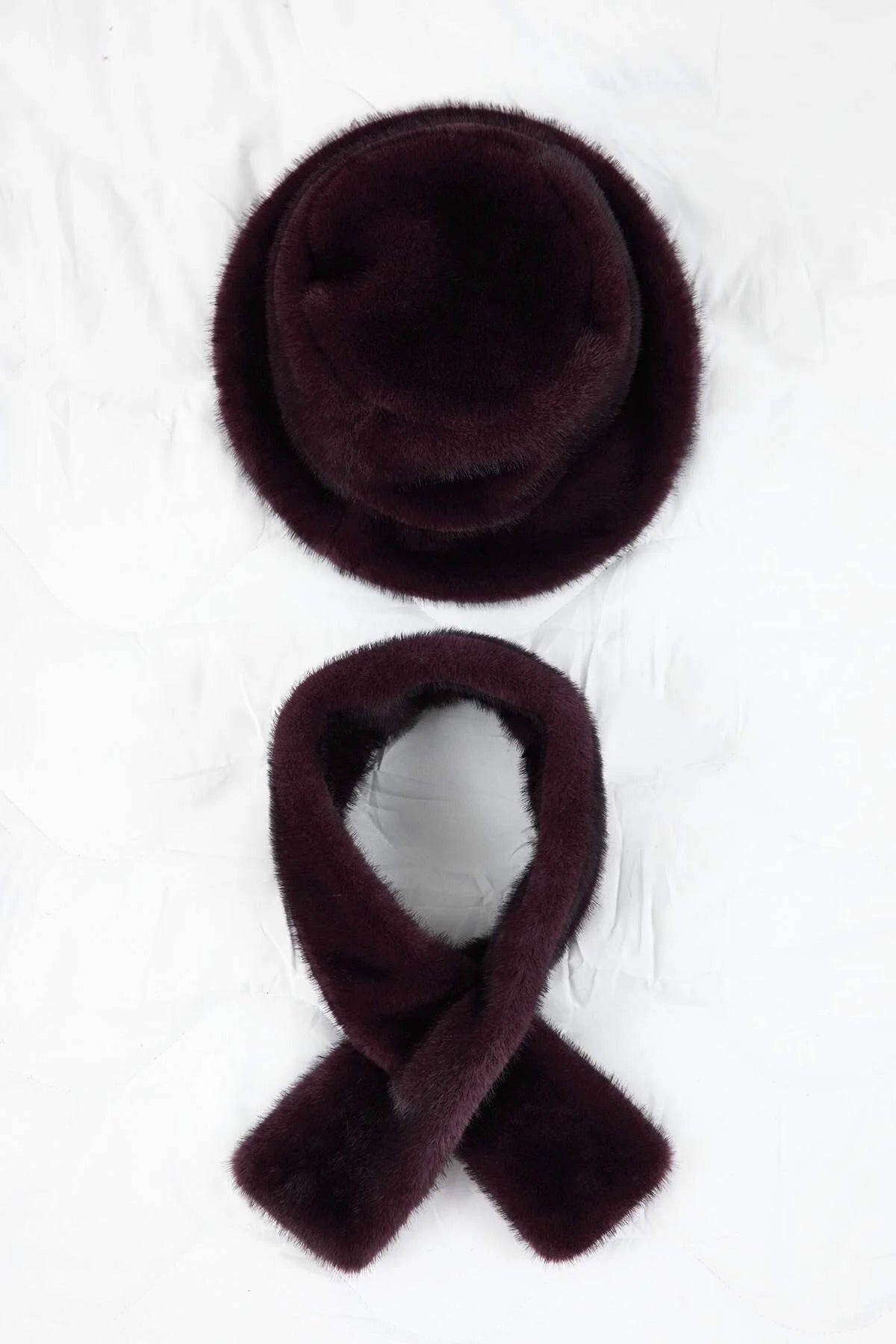 2-Piece Fur Scarf-Hat Knit Set