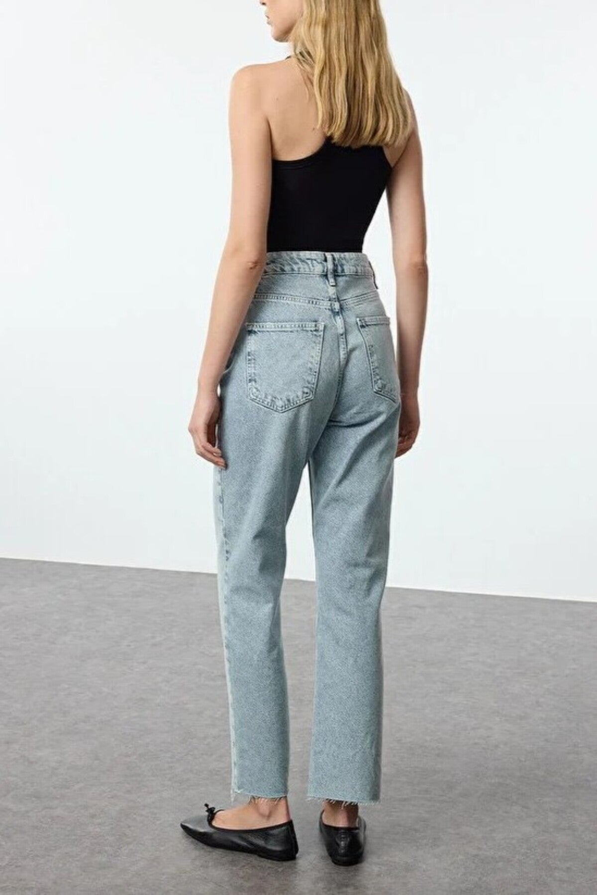 High Waist Straight Jeans with Cut-Out Legs