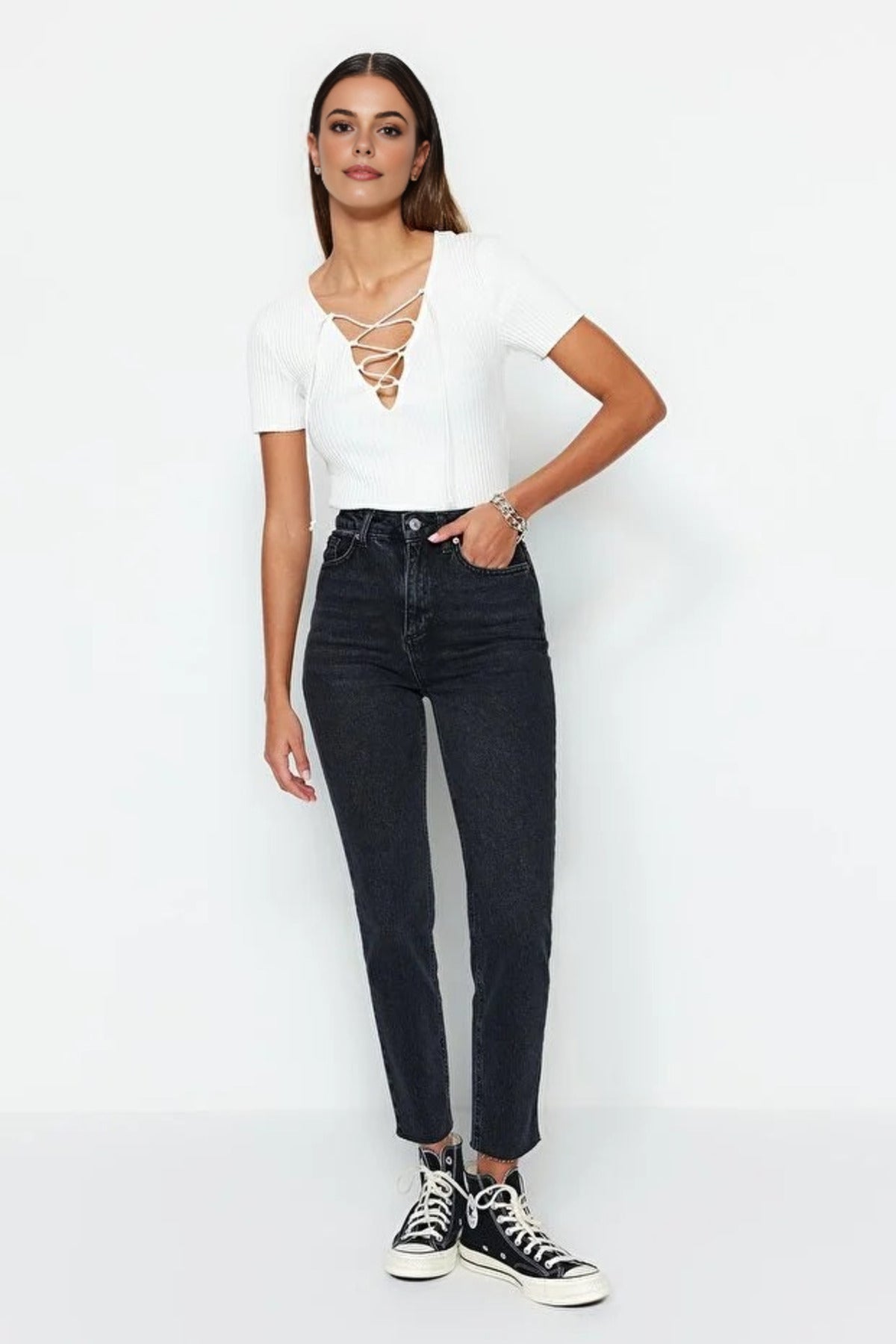 High Waist Slim Mom Jeans
