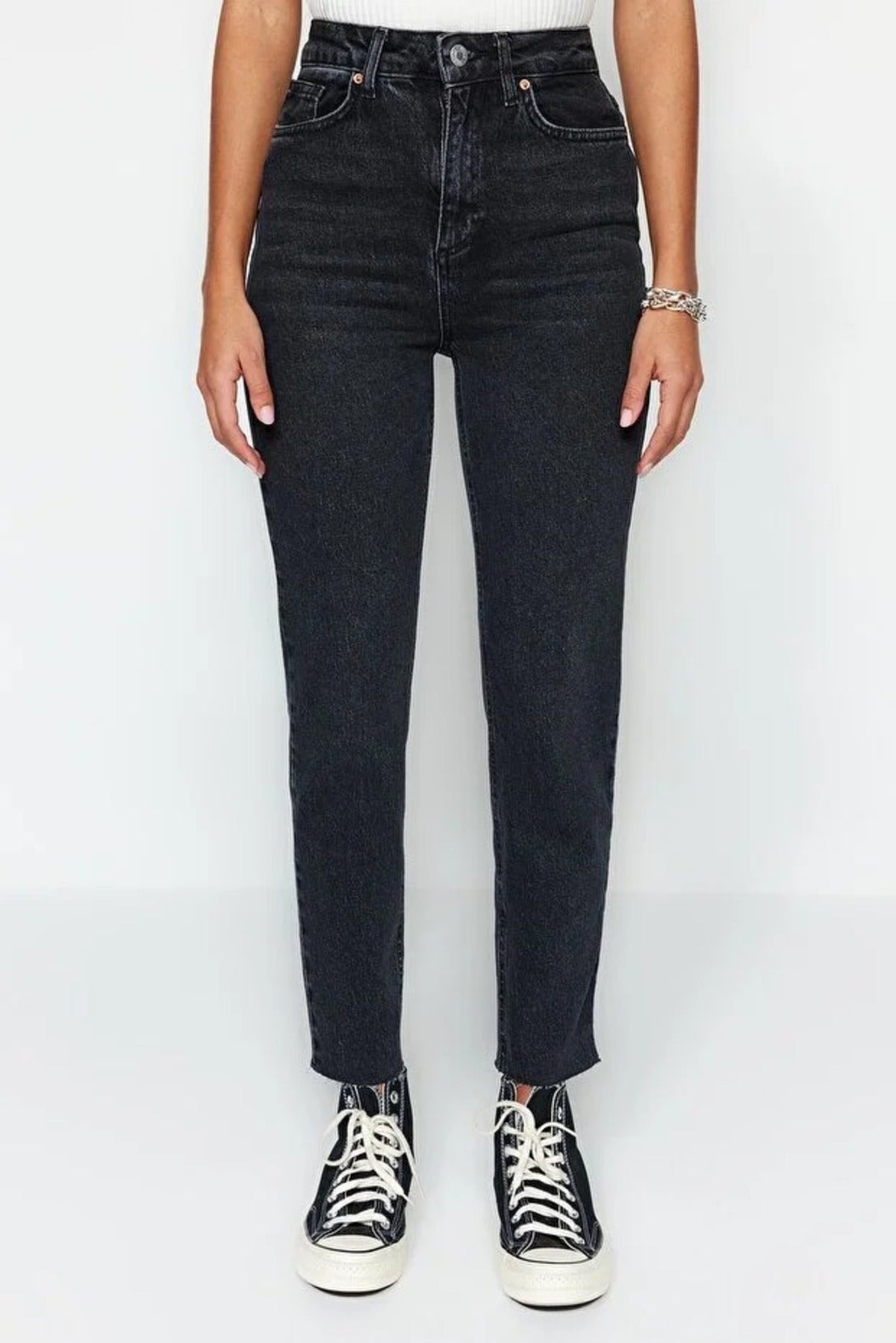 High Waist Slim Mom Jeans