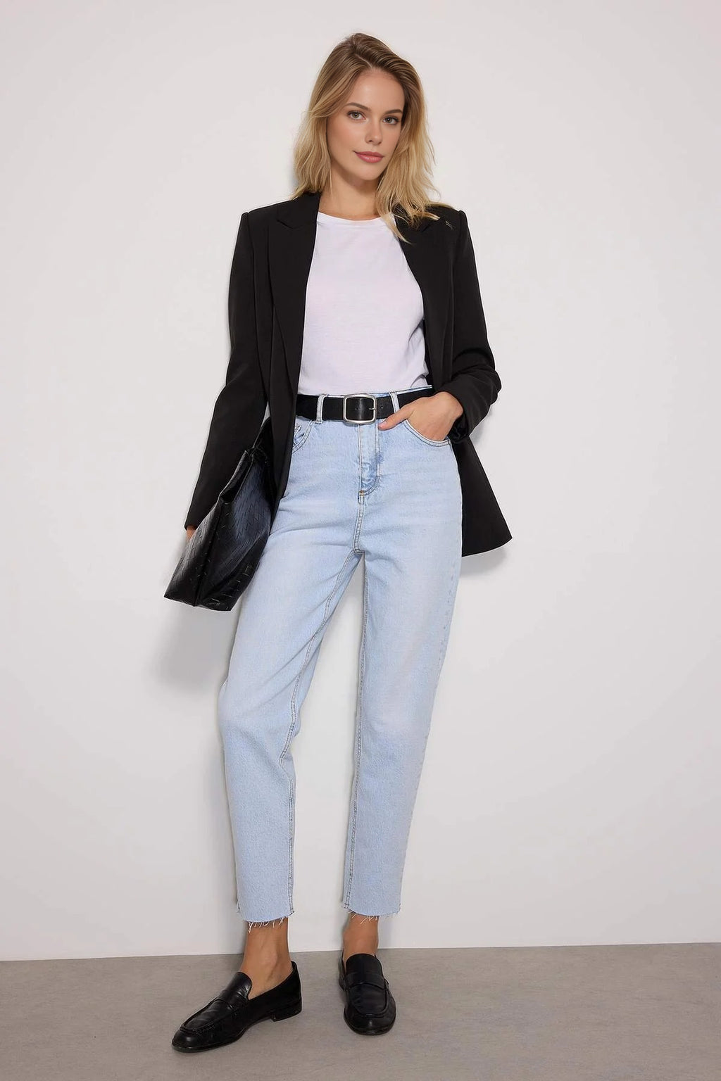 High Waist Slim Mom Jeans