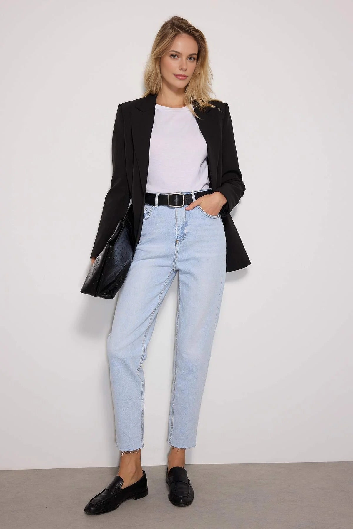 High Waist Slim Mom Jeans