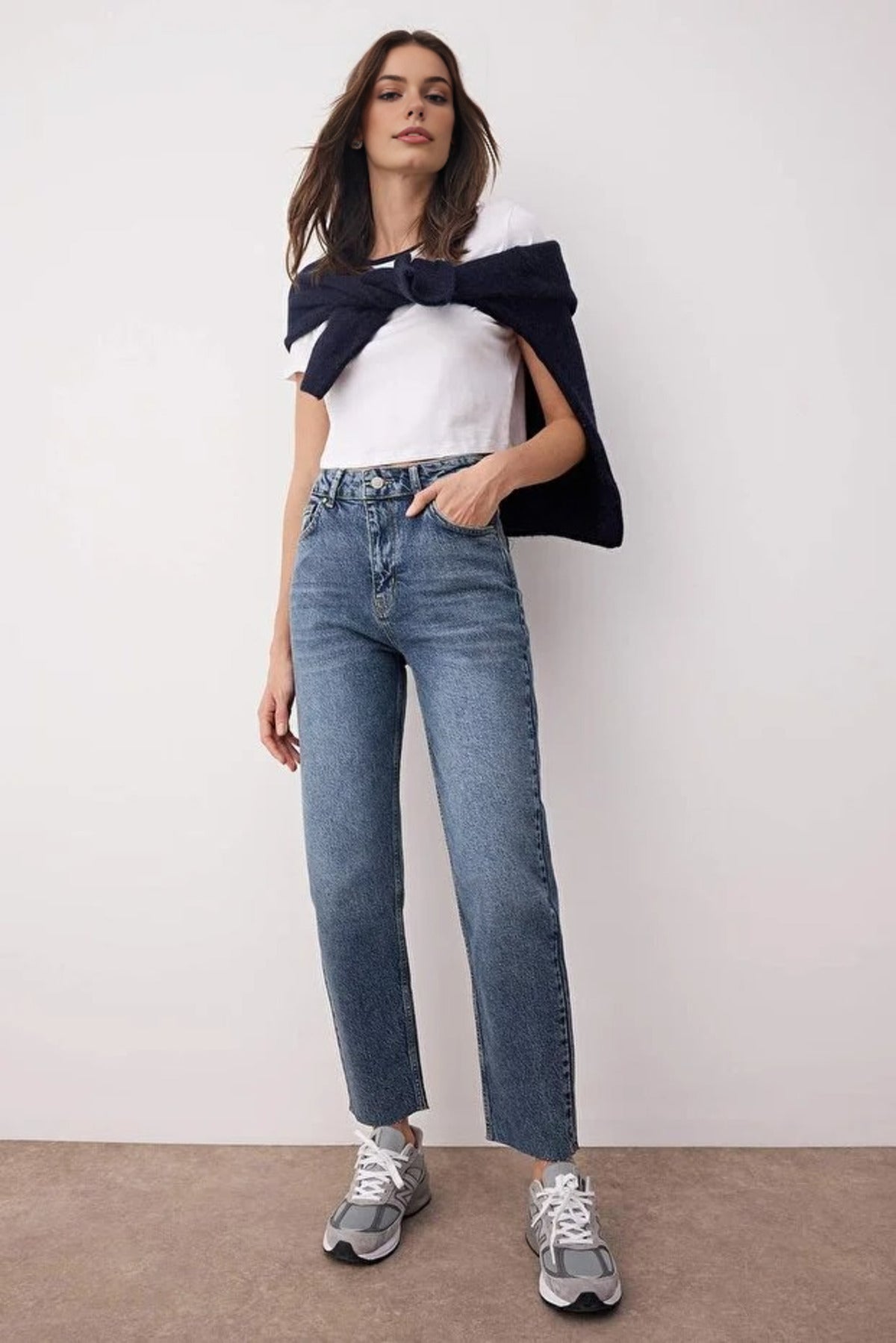 High Waist Slim Mom Jeans