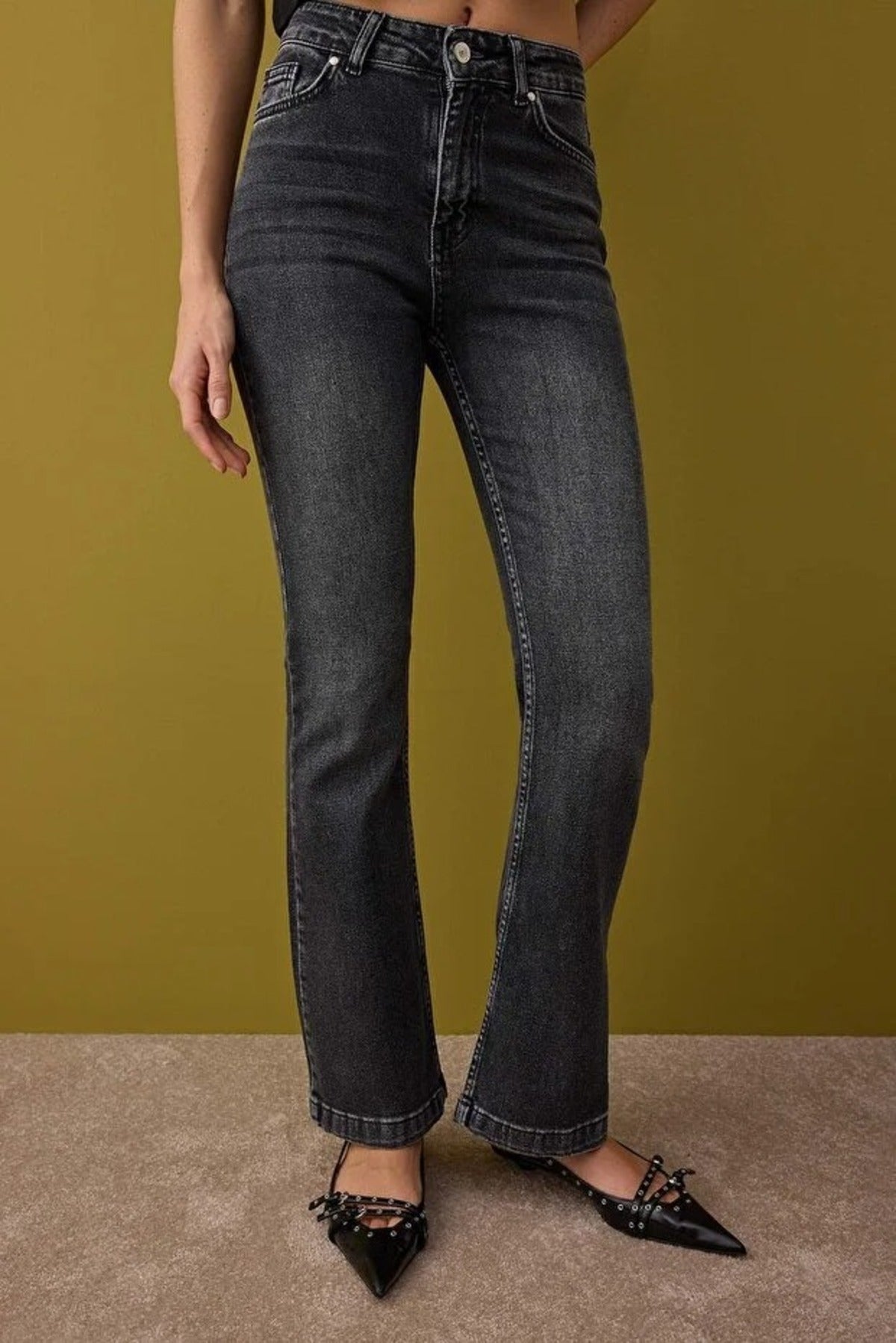 High Waist Flare Jeans