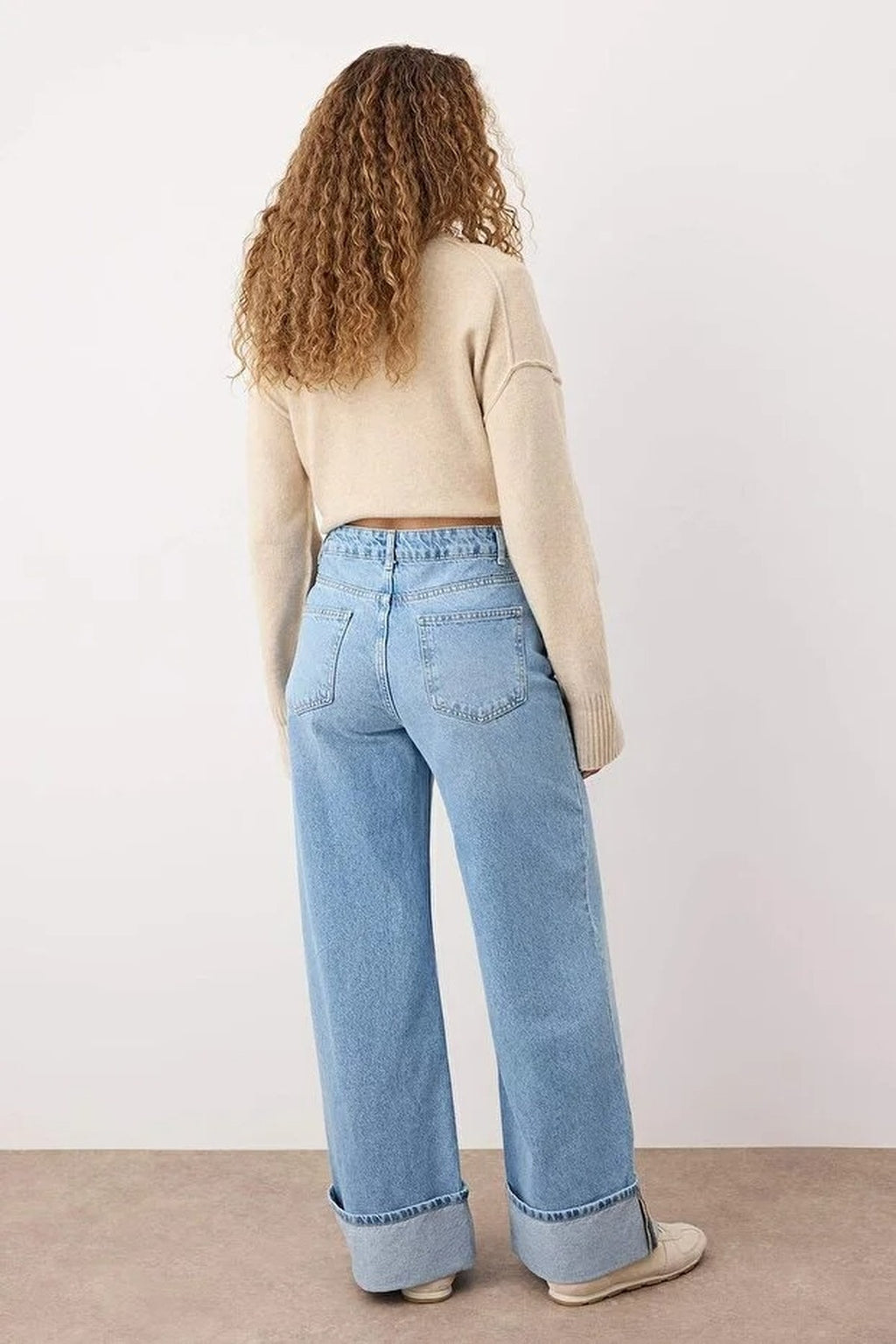 Regular Waist Wide Leg Jeans with Folded Hem