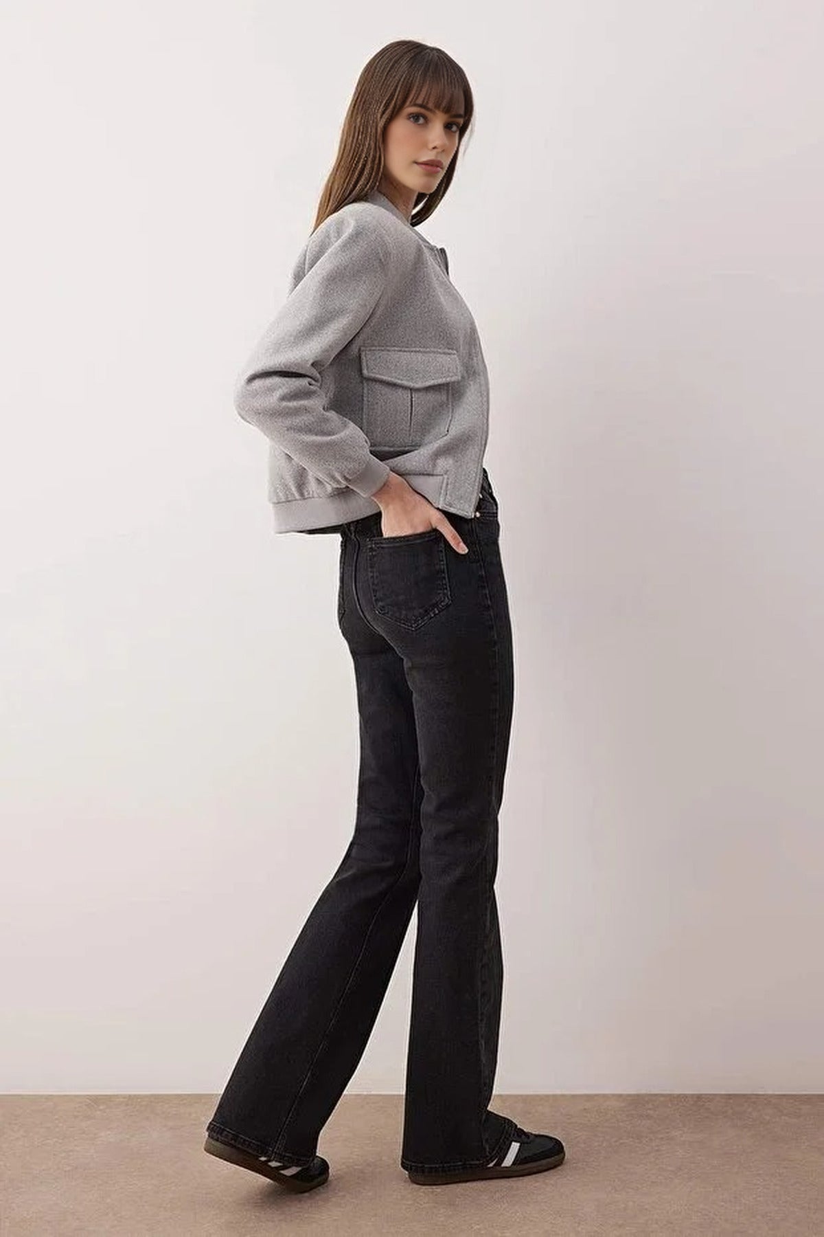 Faded Effect Vintage Regular Waist Flared Jeans