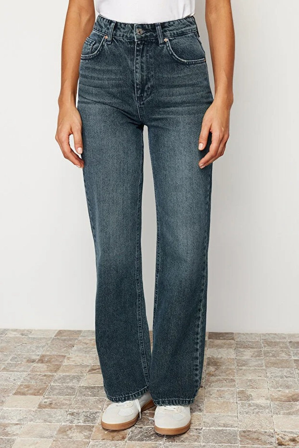 Faded Effect Vintage High Waist Wide Leg Jeans