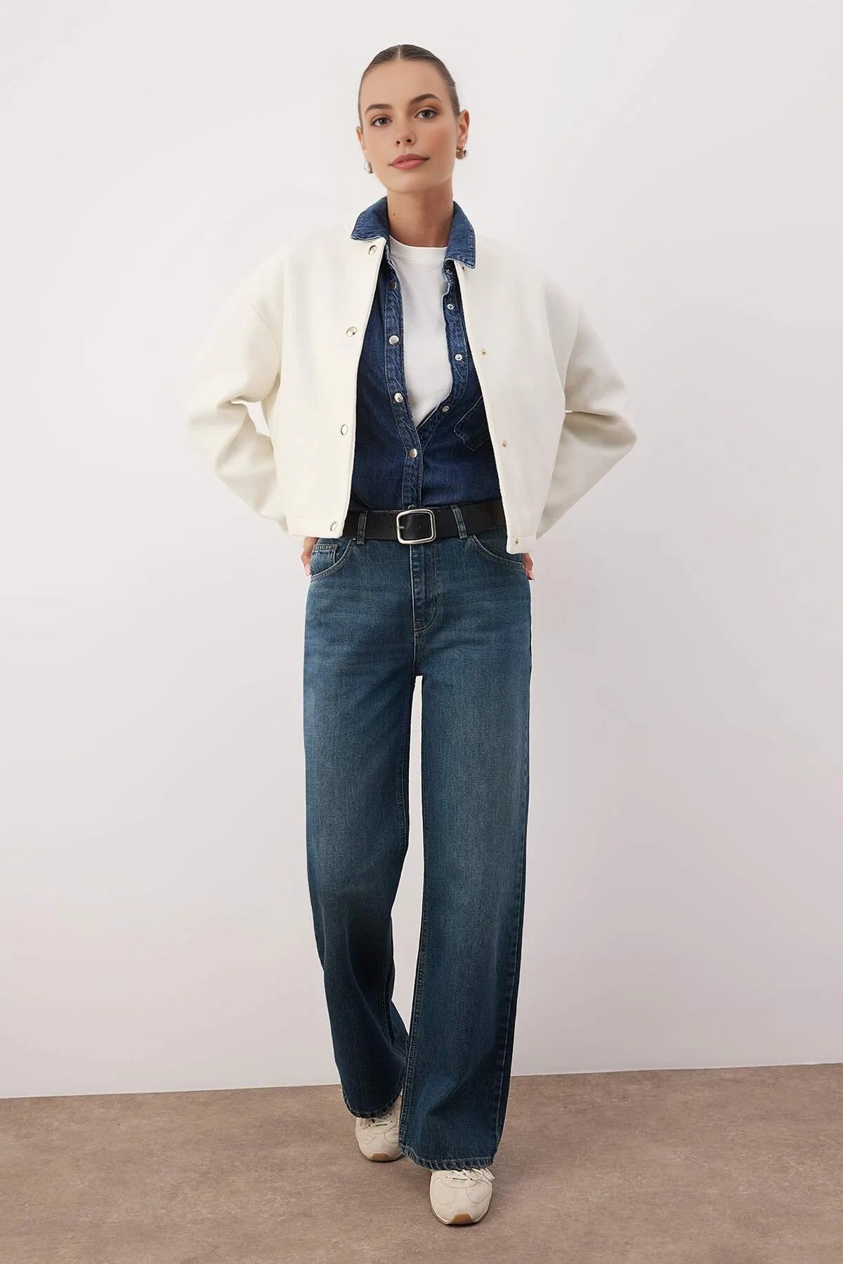 High Waist Wide Leg Jeans