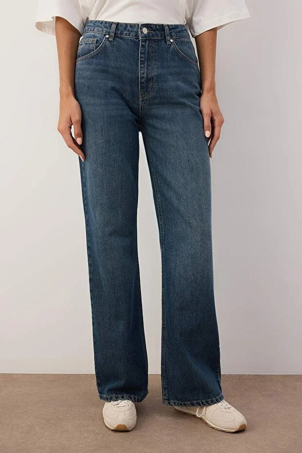 High Waist Wide Leg Jeans