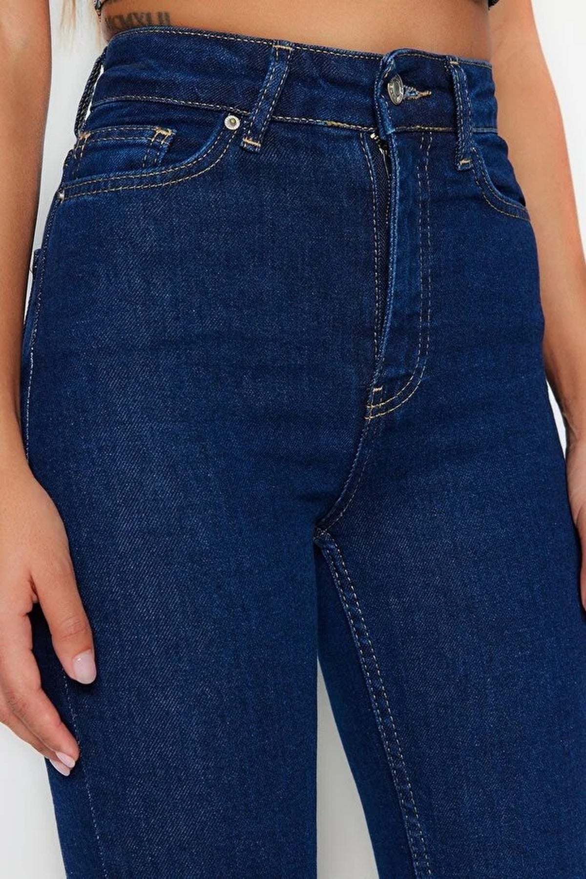 High Waist Comfort Flare Jeans