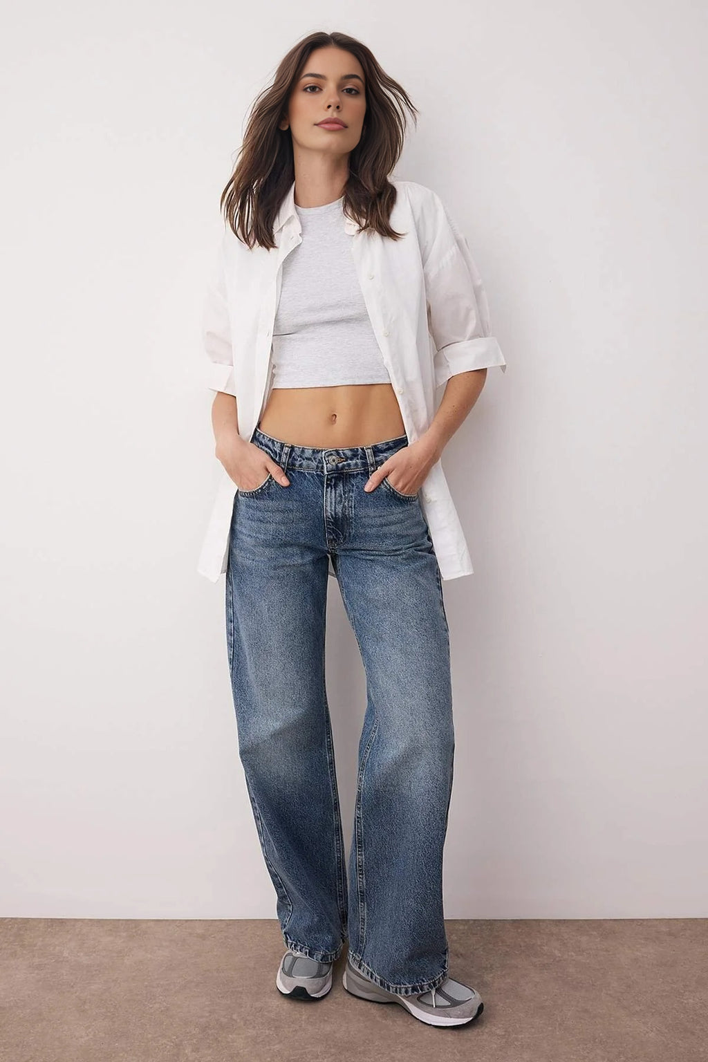 Low Waist Wide Leg Jeans