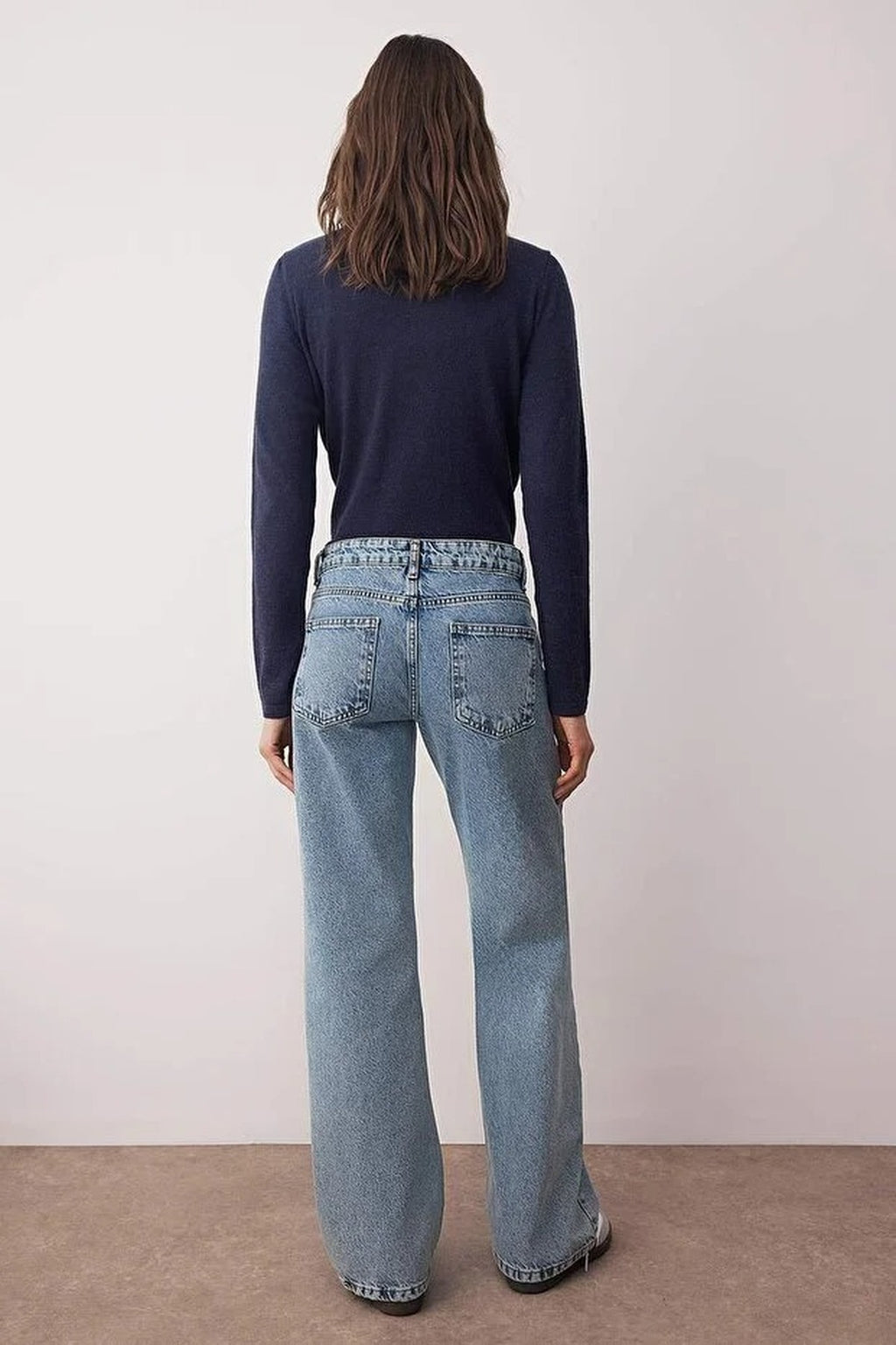 Low Waist Wide Leg Jeans