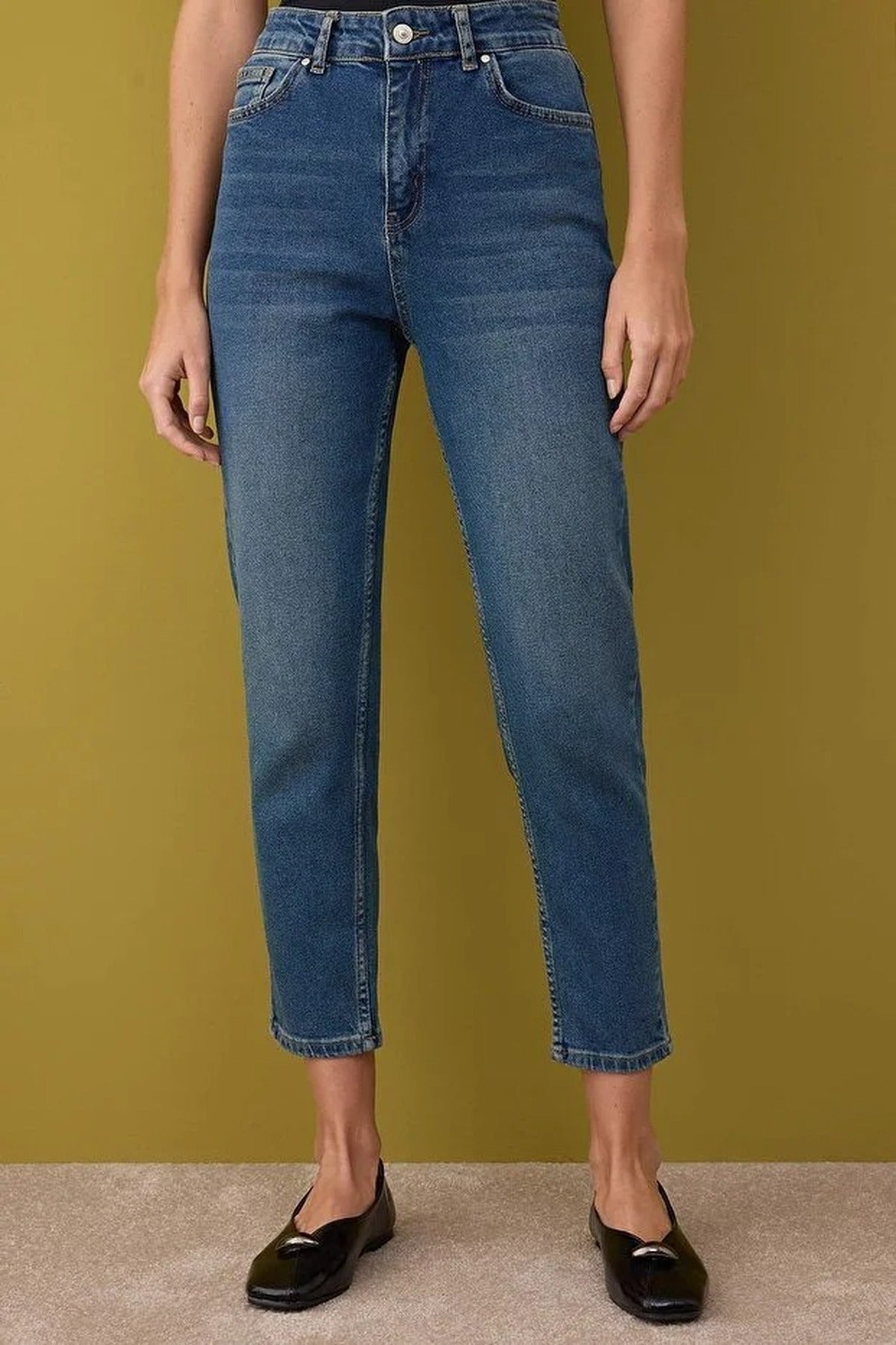 High Waist Comfort Mom Jeans