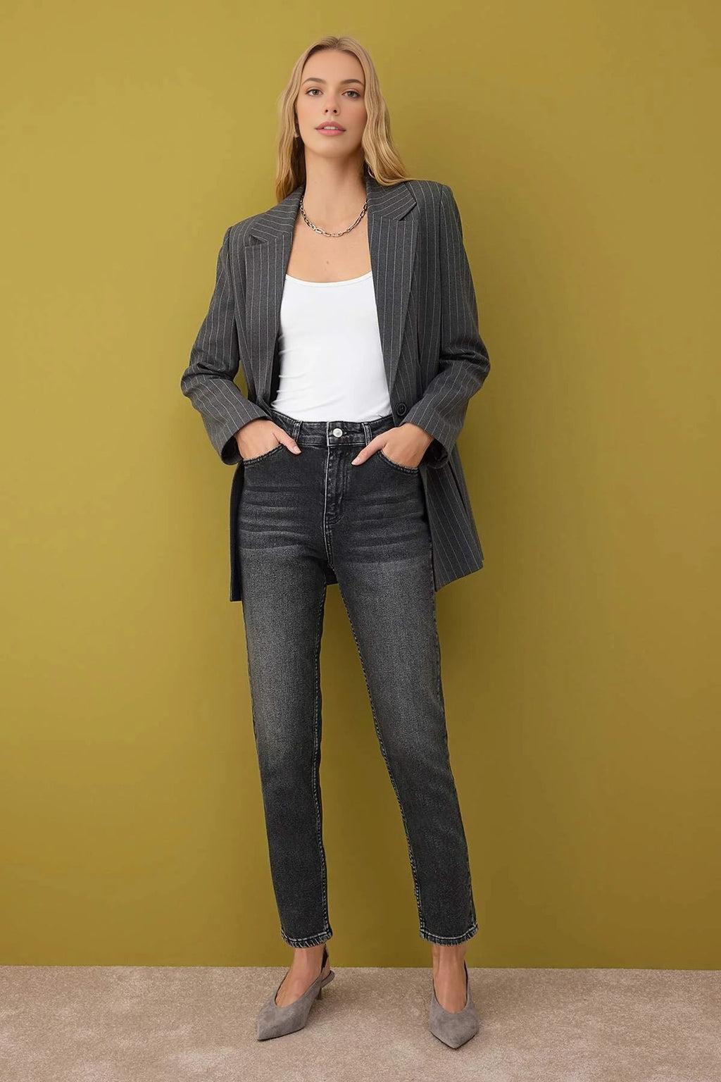 High Waist Comfort Mom Jeans