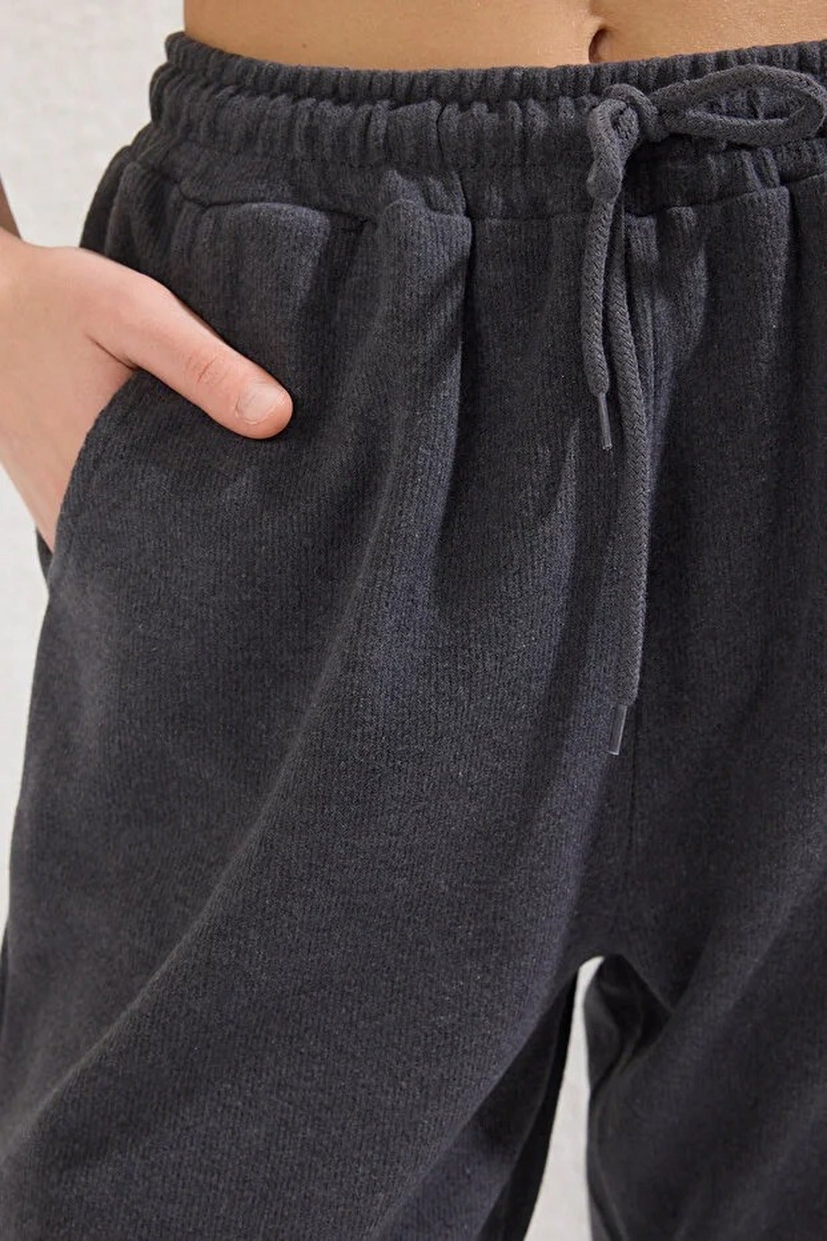 Relaxed Fit Knit Jogger with Pockets