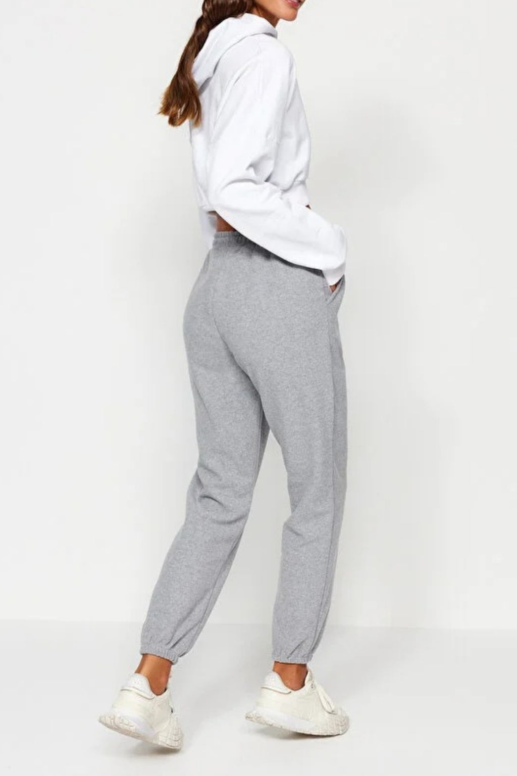 Relaxed Fit Knit Jogger with Pockets