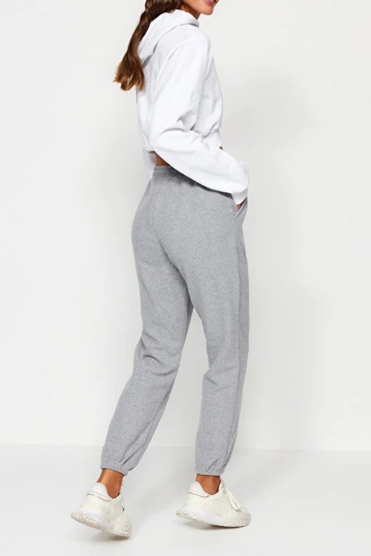 Relaxed Fit Knit Jogger with Pockets