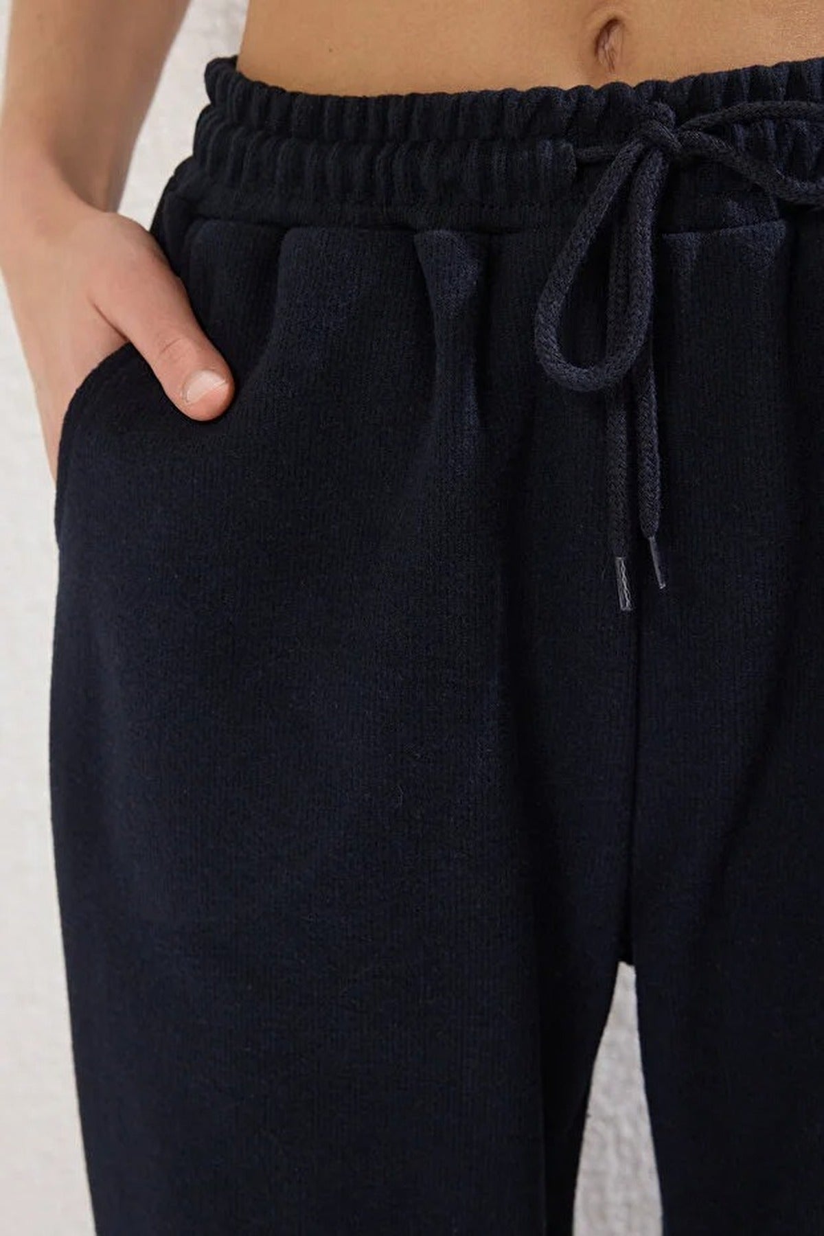 Relaxed Fit Knit Jogger with Pockets