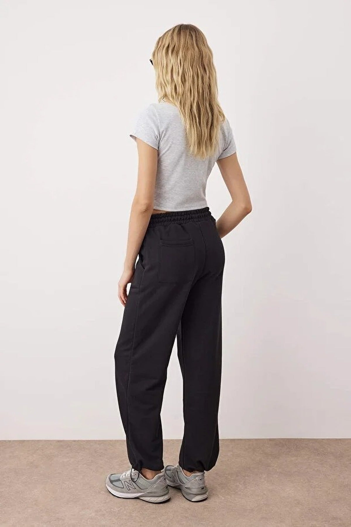 Basic Jogger with Elastic Waistband