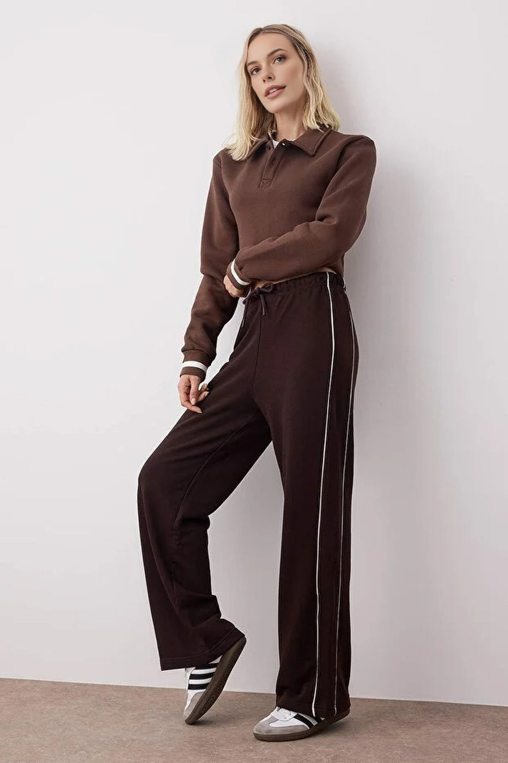 Wide Leg Knit Jogger with Piping Detail