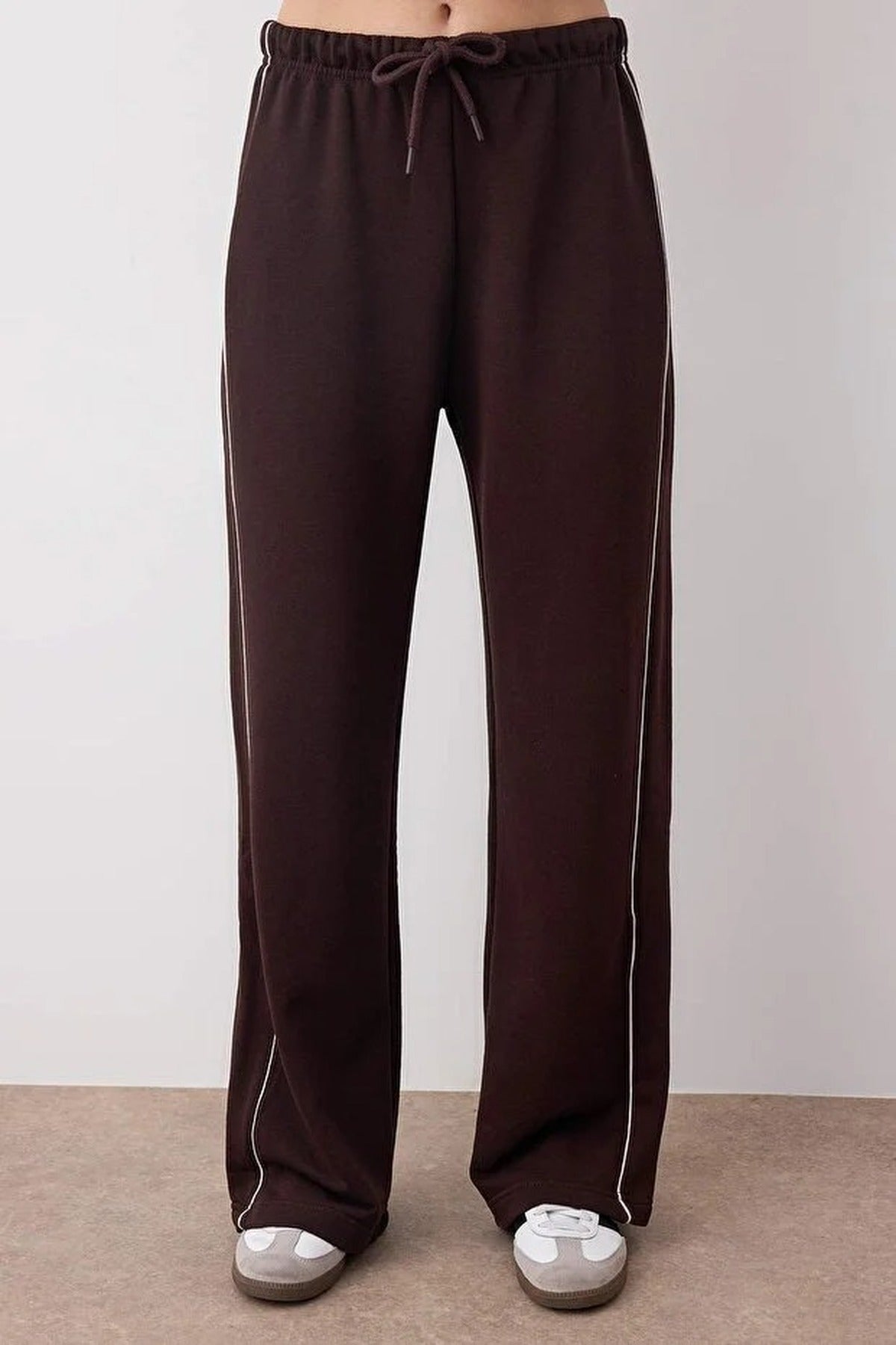 Wide Leg Knit Jogger with Piping Detail
