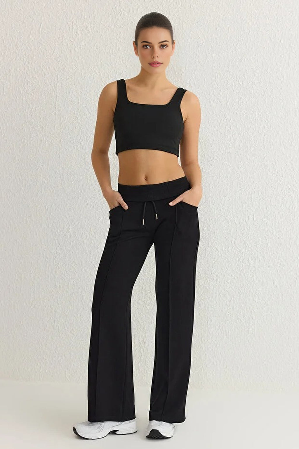 Soft Fabric Sport Knit Jogger with Pockets and Reflective Print