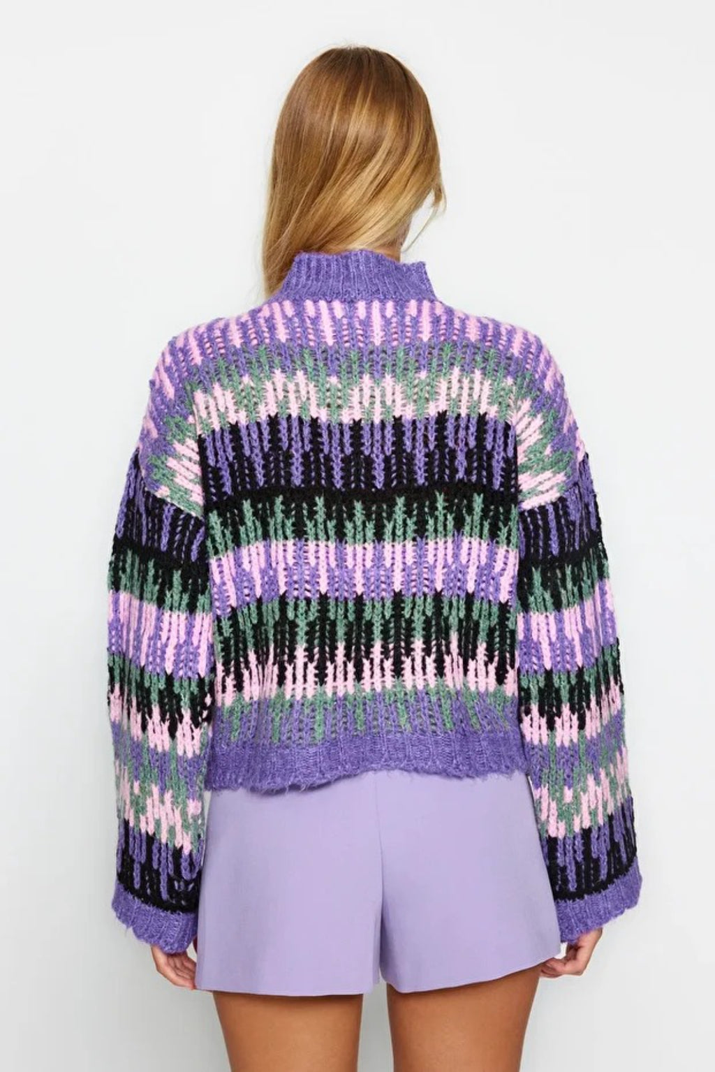 Soft-Textured Ethnic Pattern Thick Cropped Knit Sweater