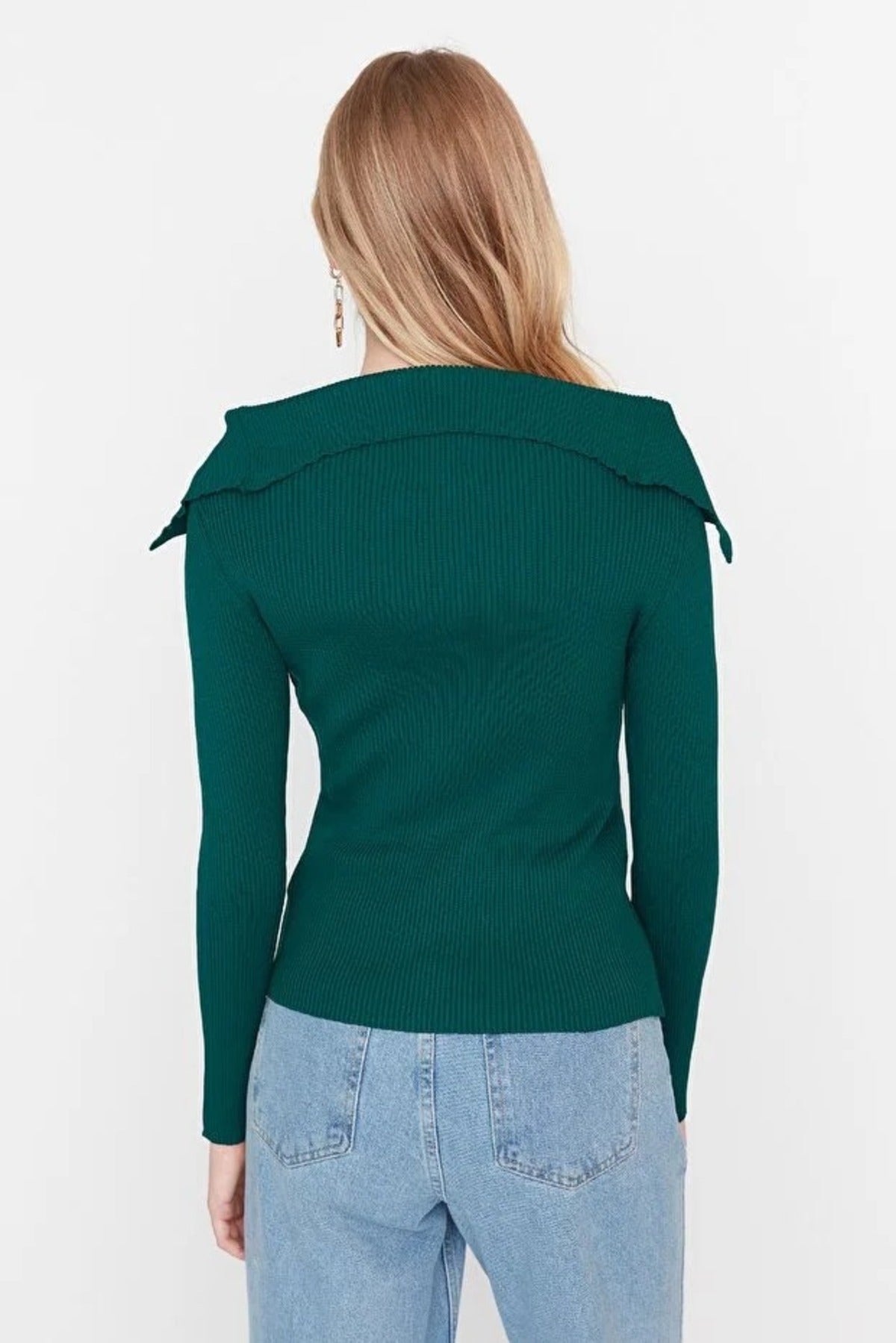 Carmen Collar Knit Sweater