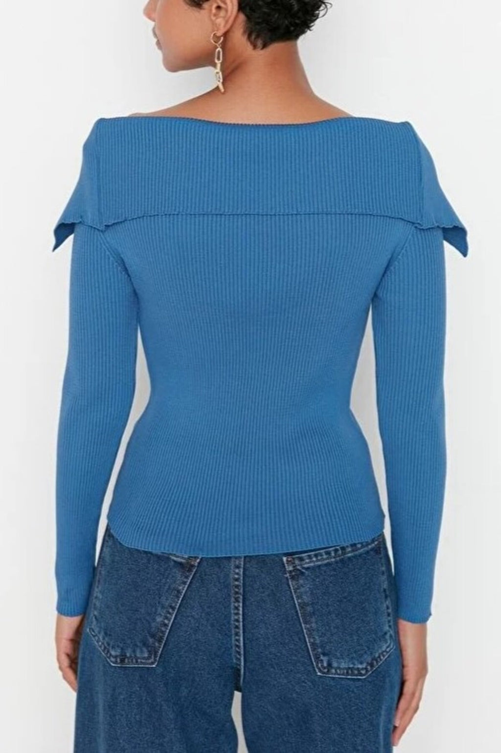 Carmen Collar Knit Sweater