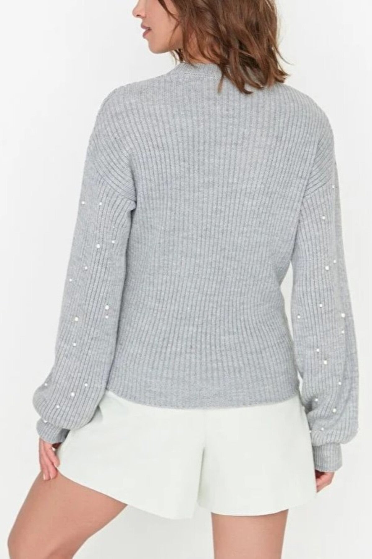 Crew Neck Knit Sweater with Pearl Details