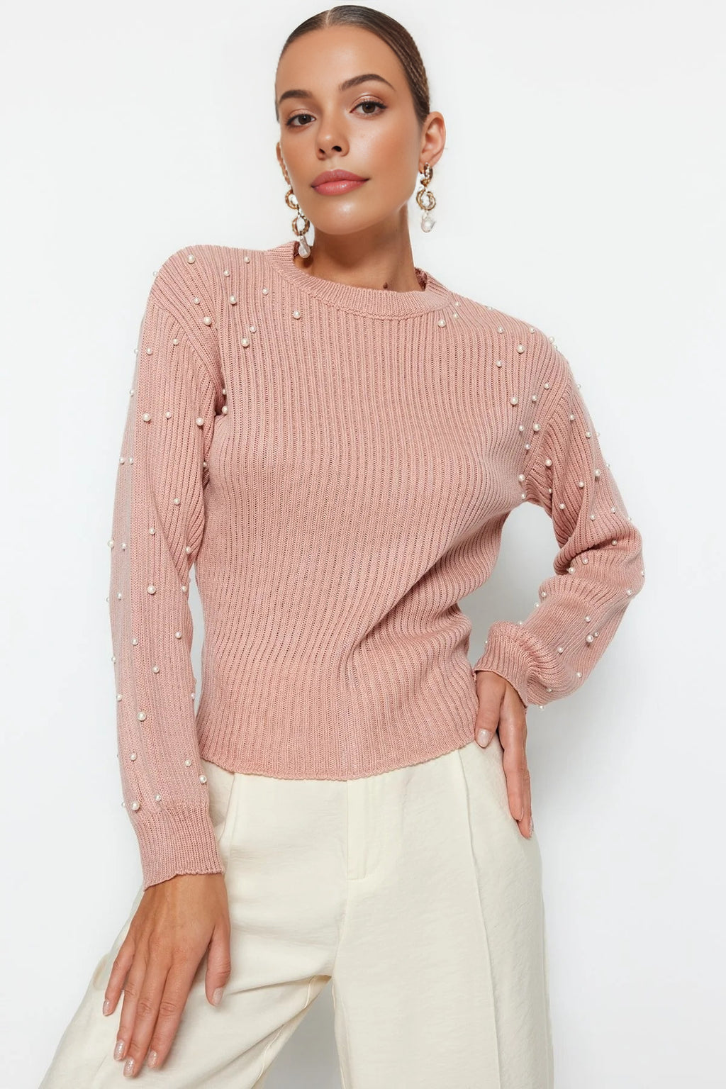 Crew Neck Knit Sweater with Pearl Details