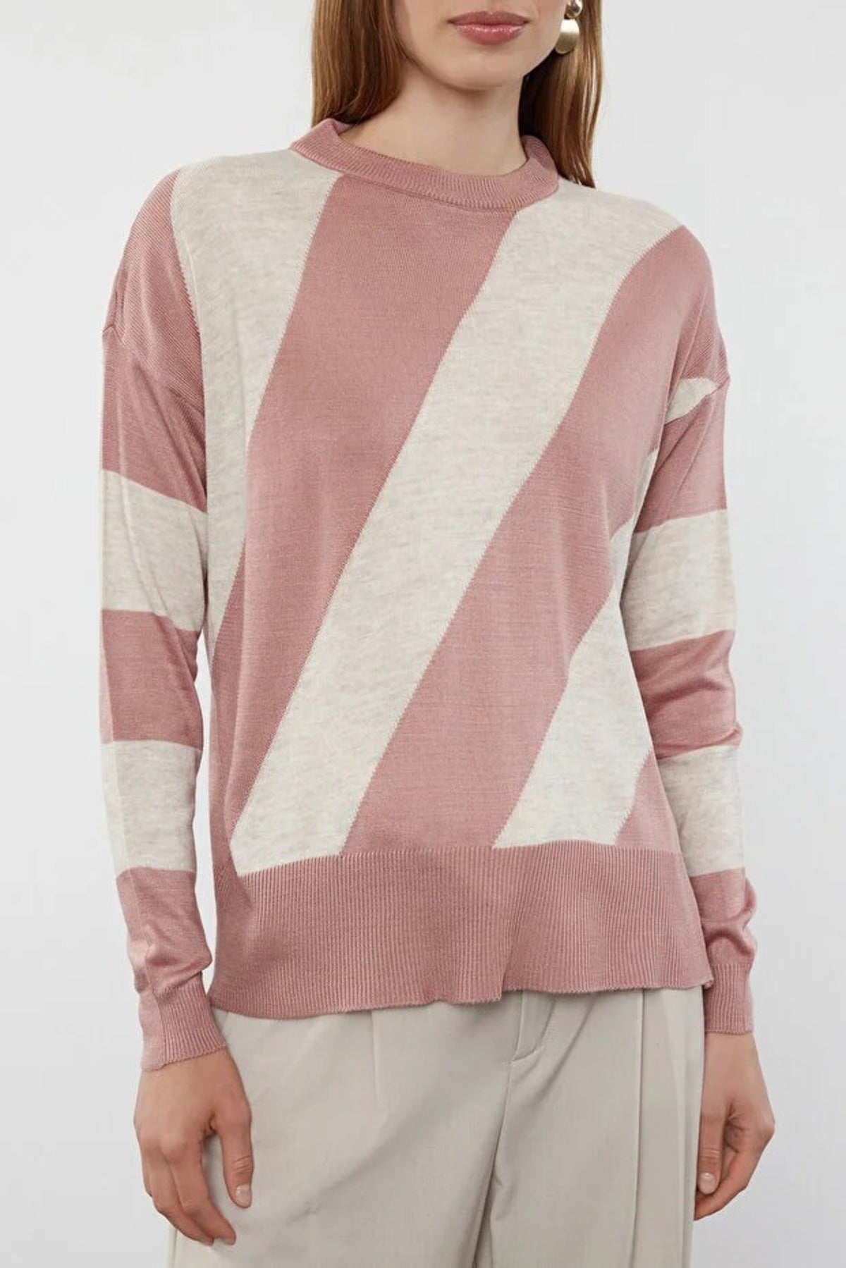 Color Block Crew Neck Knit Sweater