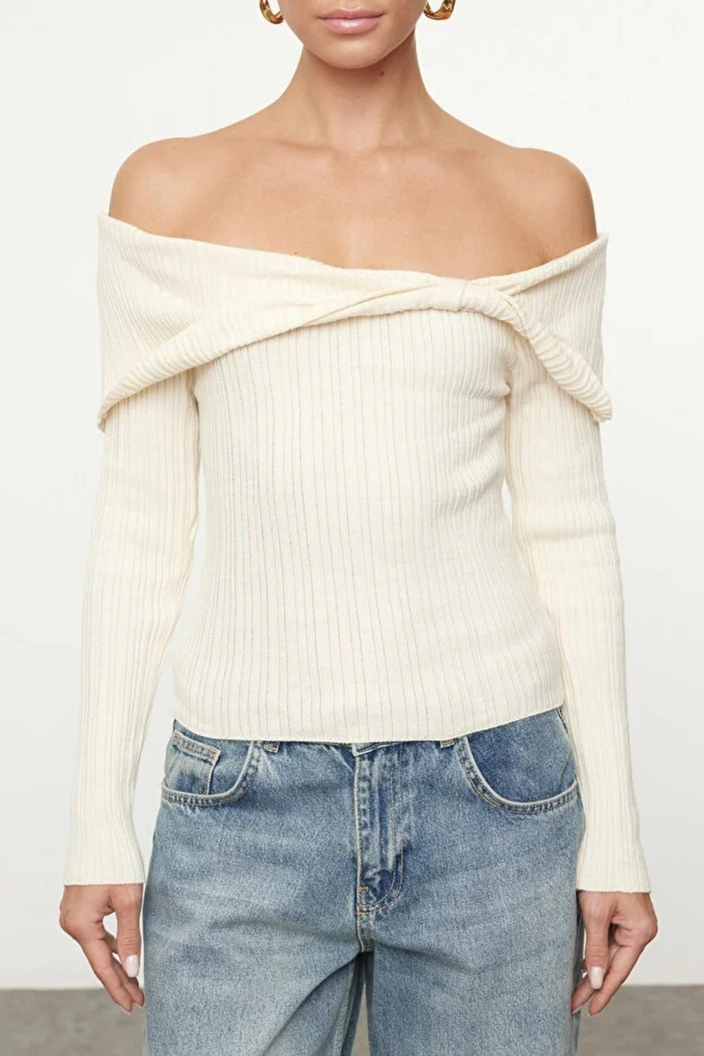 Carmen Collar Knit Sweater
