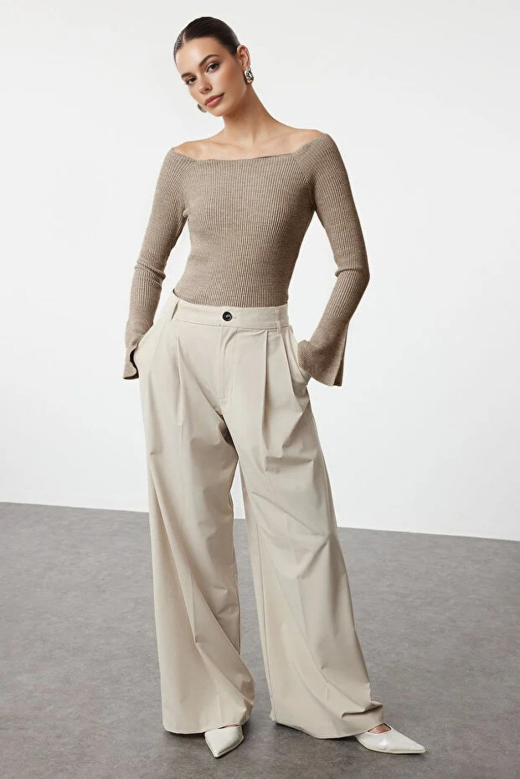 Carmen Collar Knit Sweater